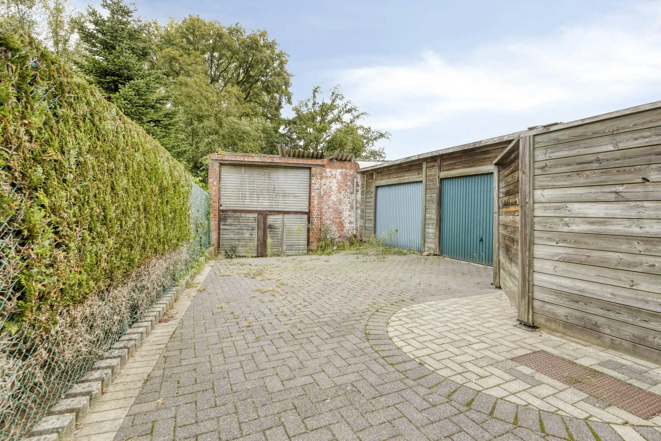 Opbrengsteigendom met 2 appartementen en hangaar te Lummen foto 48