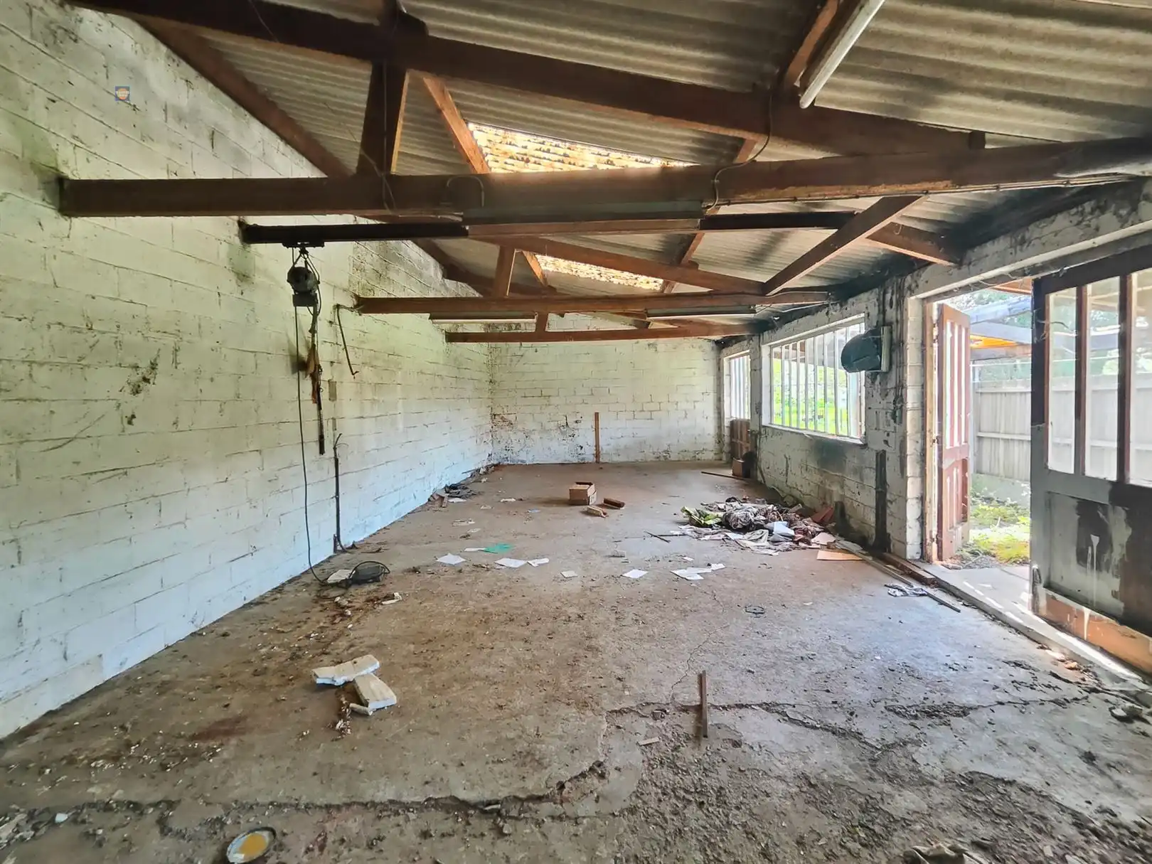 Karaktervolle te renoveren woning met 3 slaapkamers en tuin in Denderleeuw foto 22