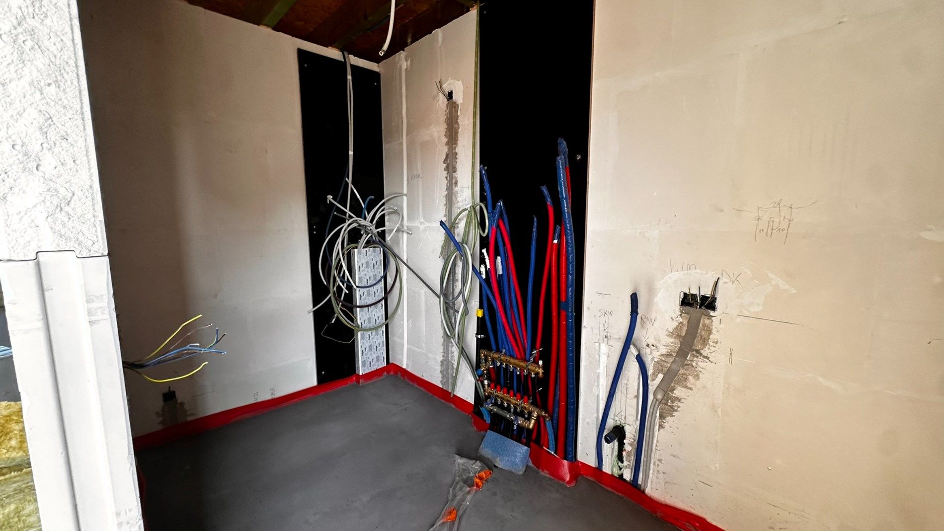 Karaktervolle "BEN" luxe duplex-appartement gelegen in het hart van Lokeren  foto 7