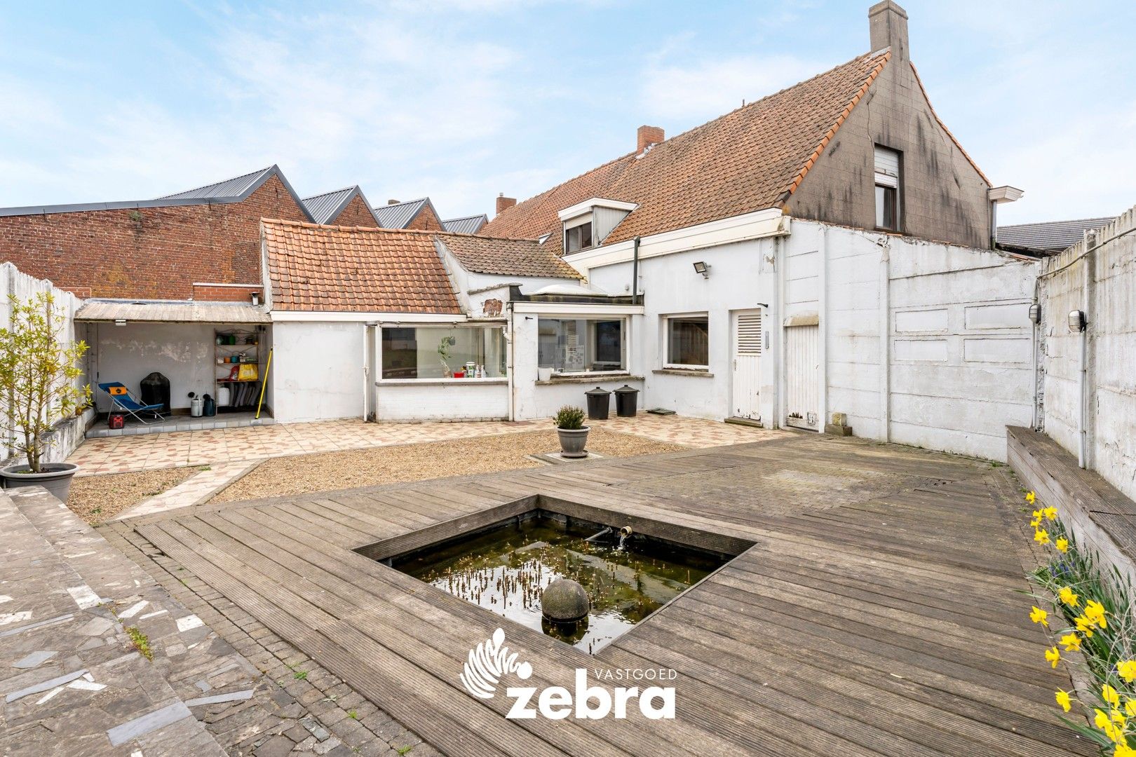 Instapklare woning met 4 slaapkamers en tuin te Oostrozebeke! foto 22