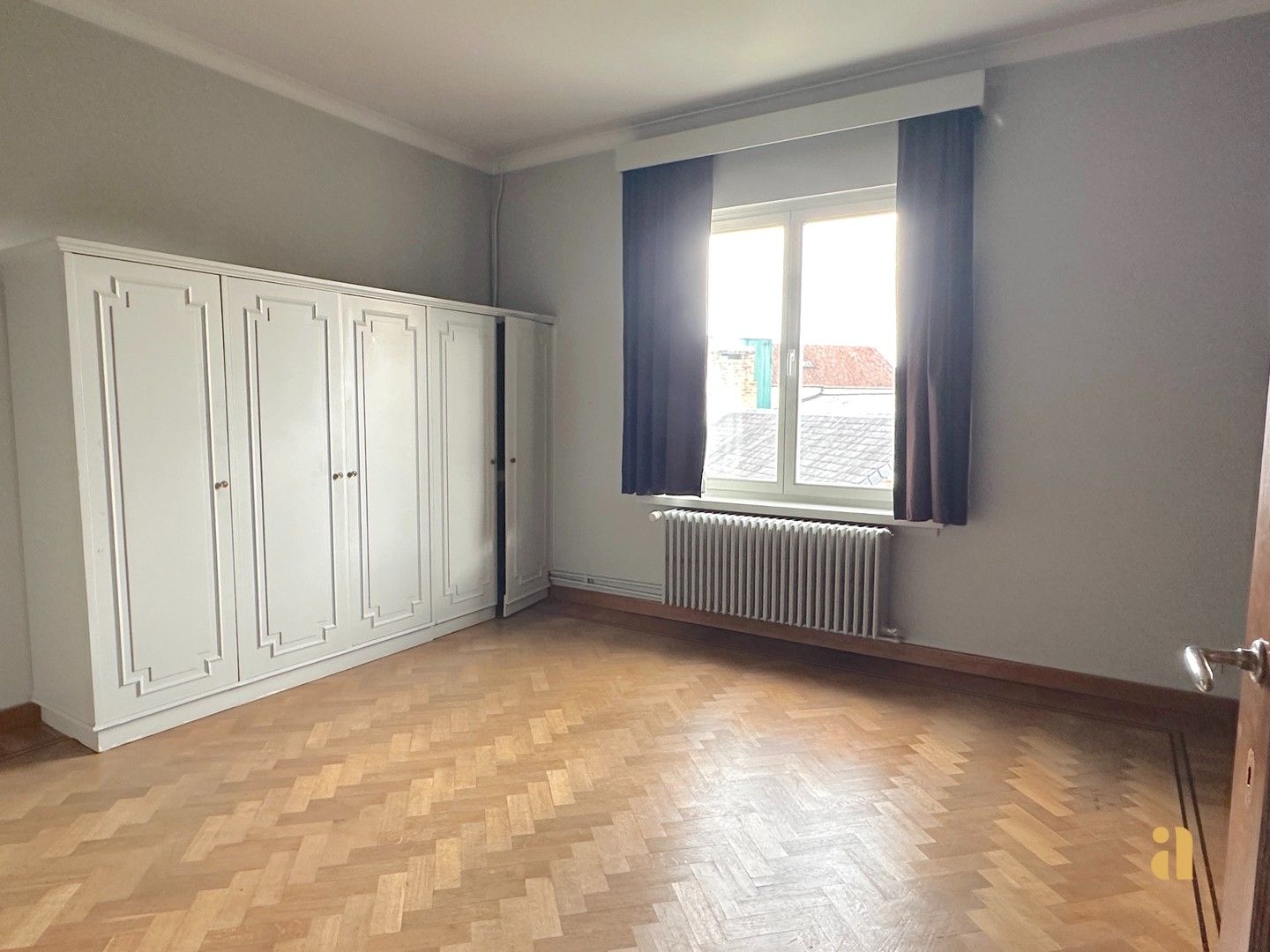 Te huur: royale woning met zwembad foto 21