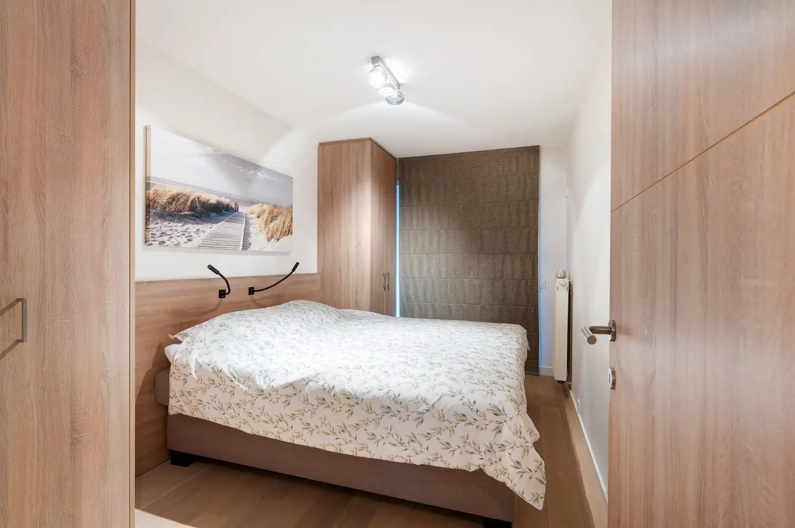 Lichtrijk appartement van 100 m² met terras, gelegen in de Koningslaan. foto 11