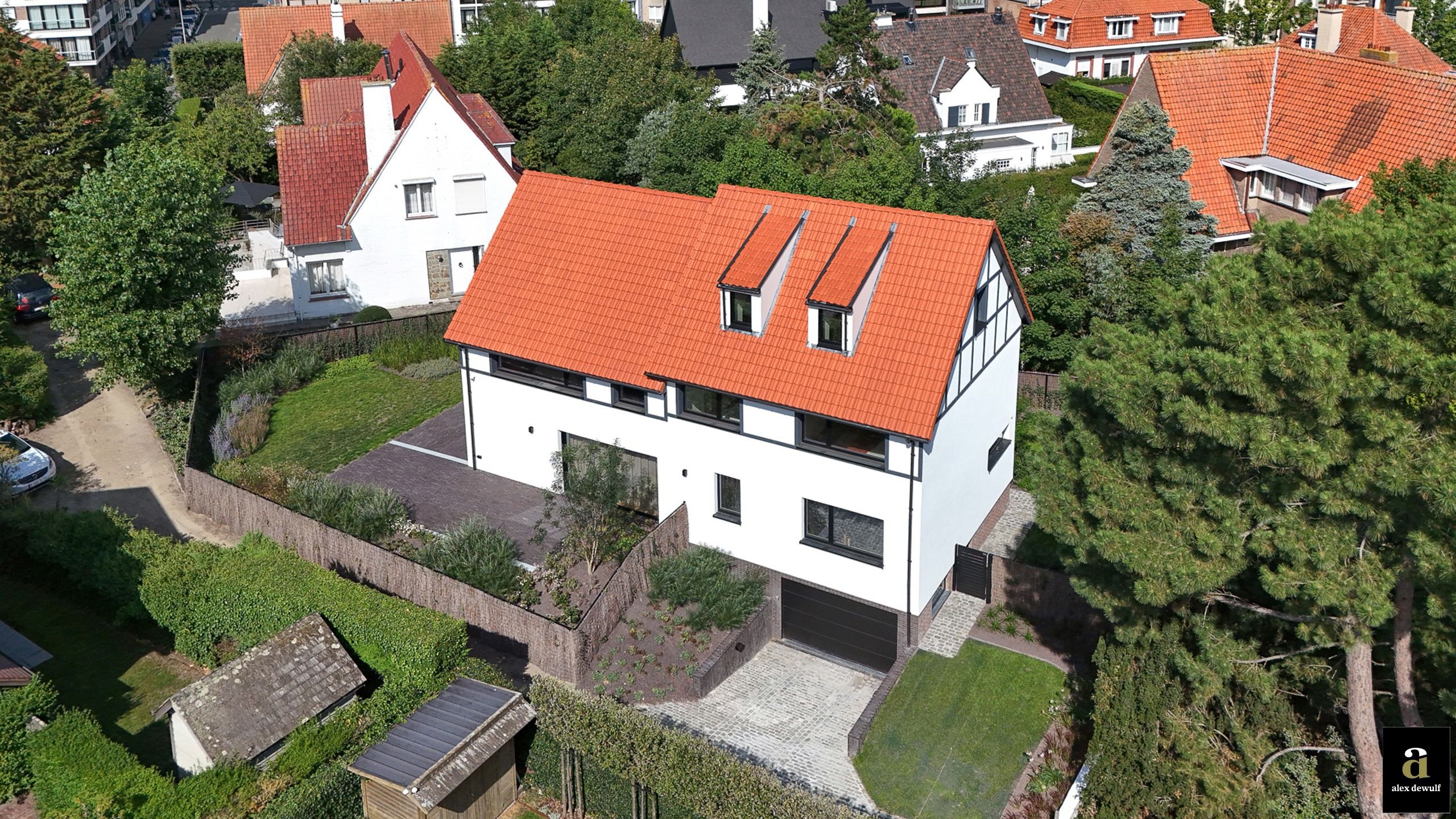 Ruime, pas gerenoveerde villa [Tennispad - Zoute]. foto 5