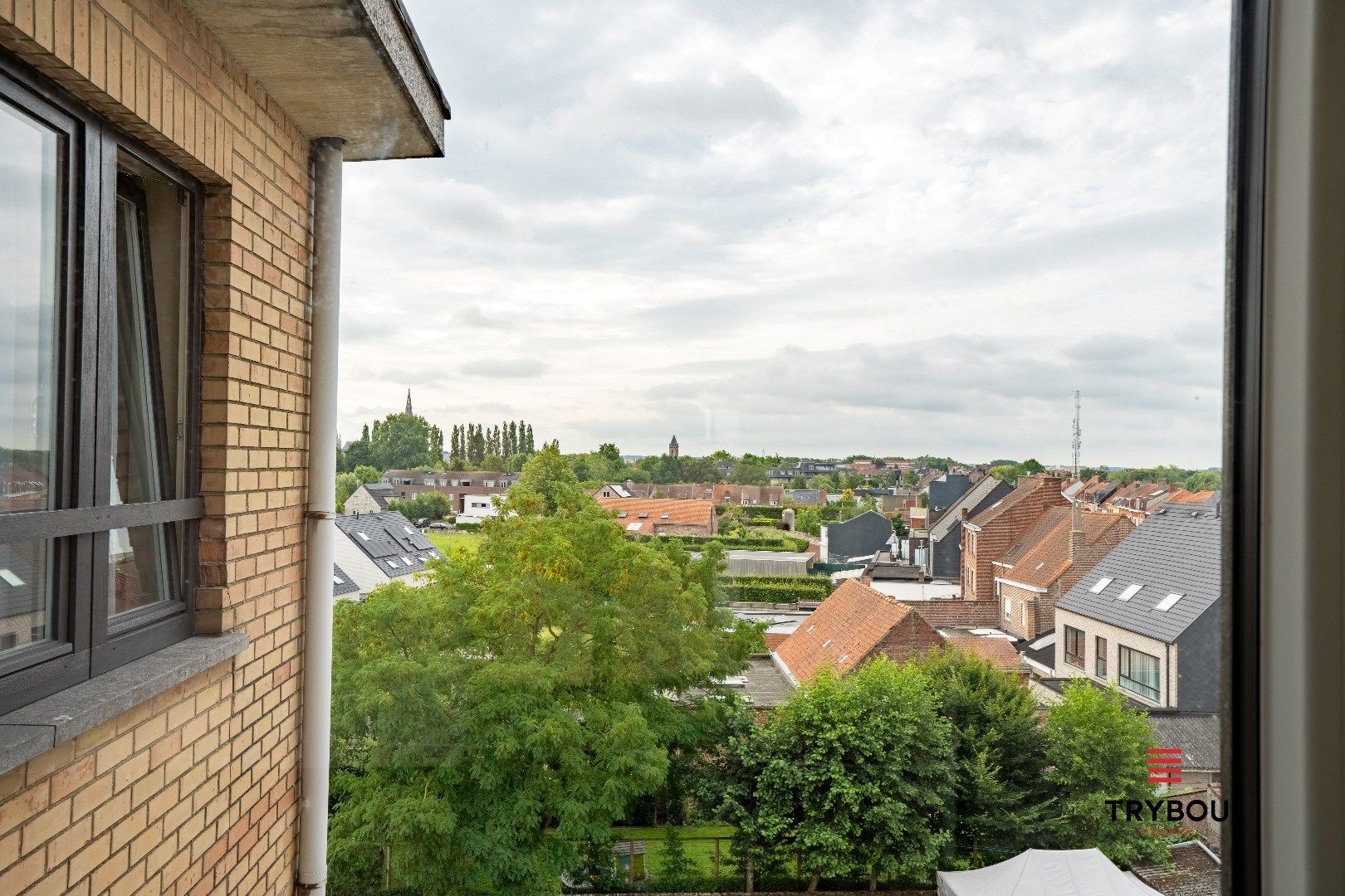 Volledig gerenoveerd 2-slaapkamerappartement te huur – rand centrum Ieper foto 19