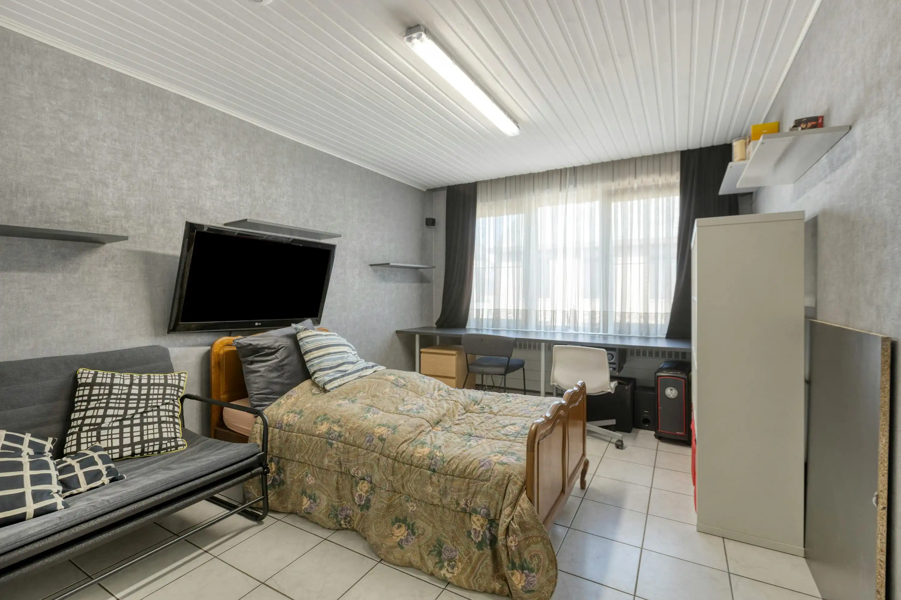 Instapklare woning met 5 slaapkamers in Bilzen-Hoeselt foto 22