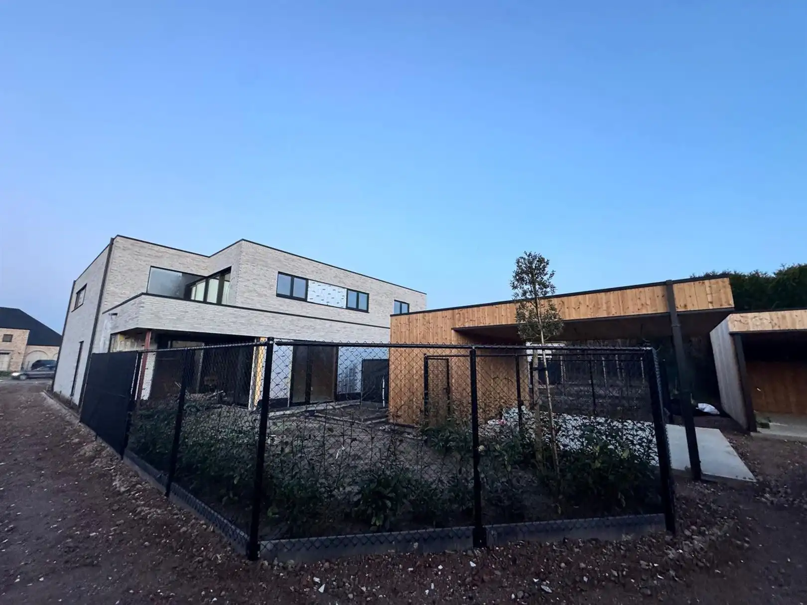 Nieuwbouw duowoningen met carport, terras of tuin foto 15