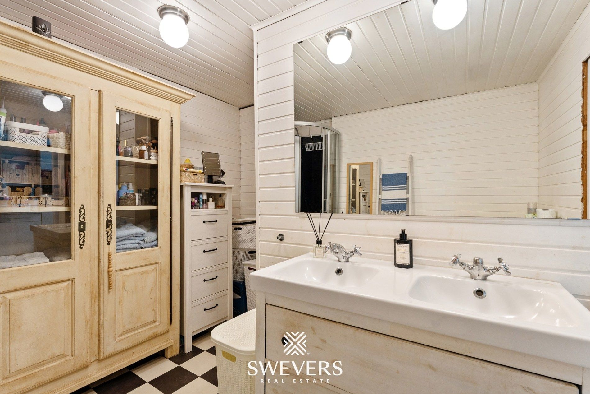 Charmante en zeer karaktervolle HOB met 3 slaapkamers op zonrijk perceel van 4a 88ca te Heusden-Zolder foto 19