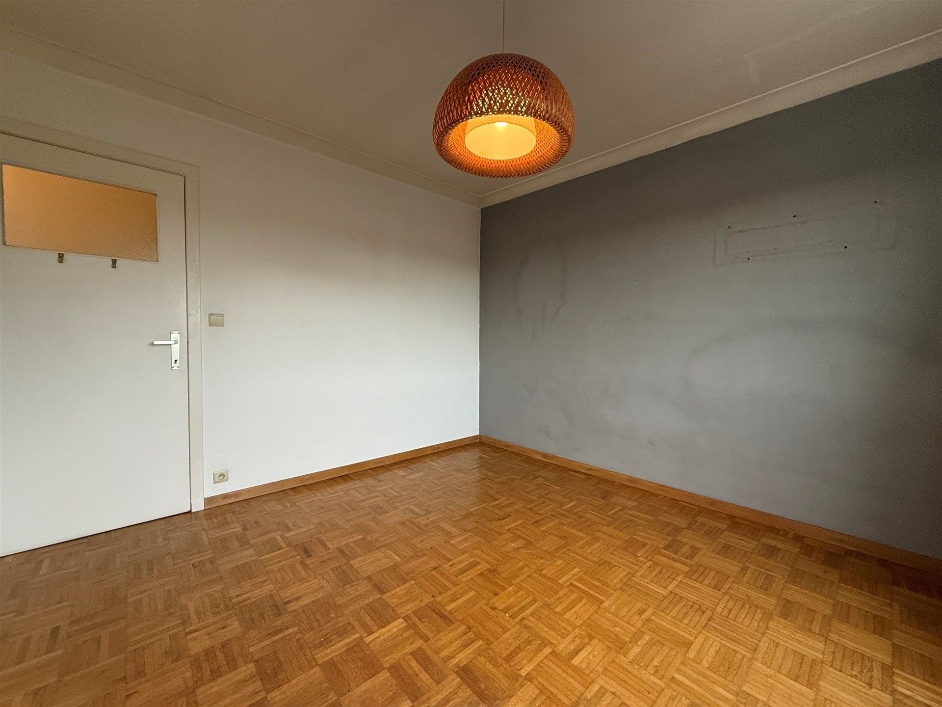 Centraal gelegen appartement met 2 slaapkamers. foto 18