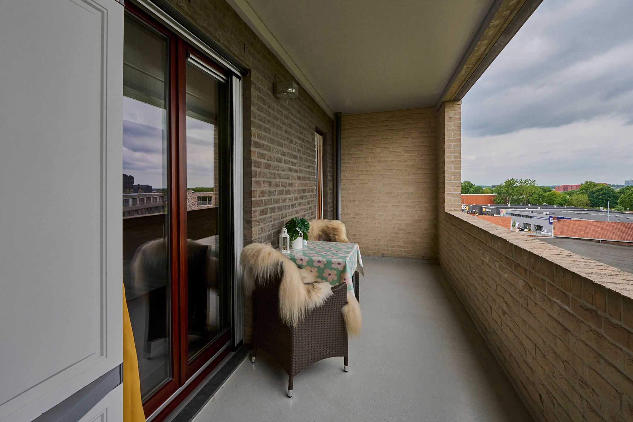 Luxueus afgewerkt penthouse + 2 terrassen + parking foto 16