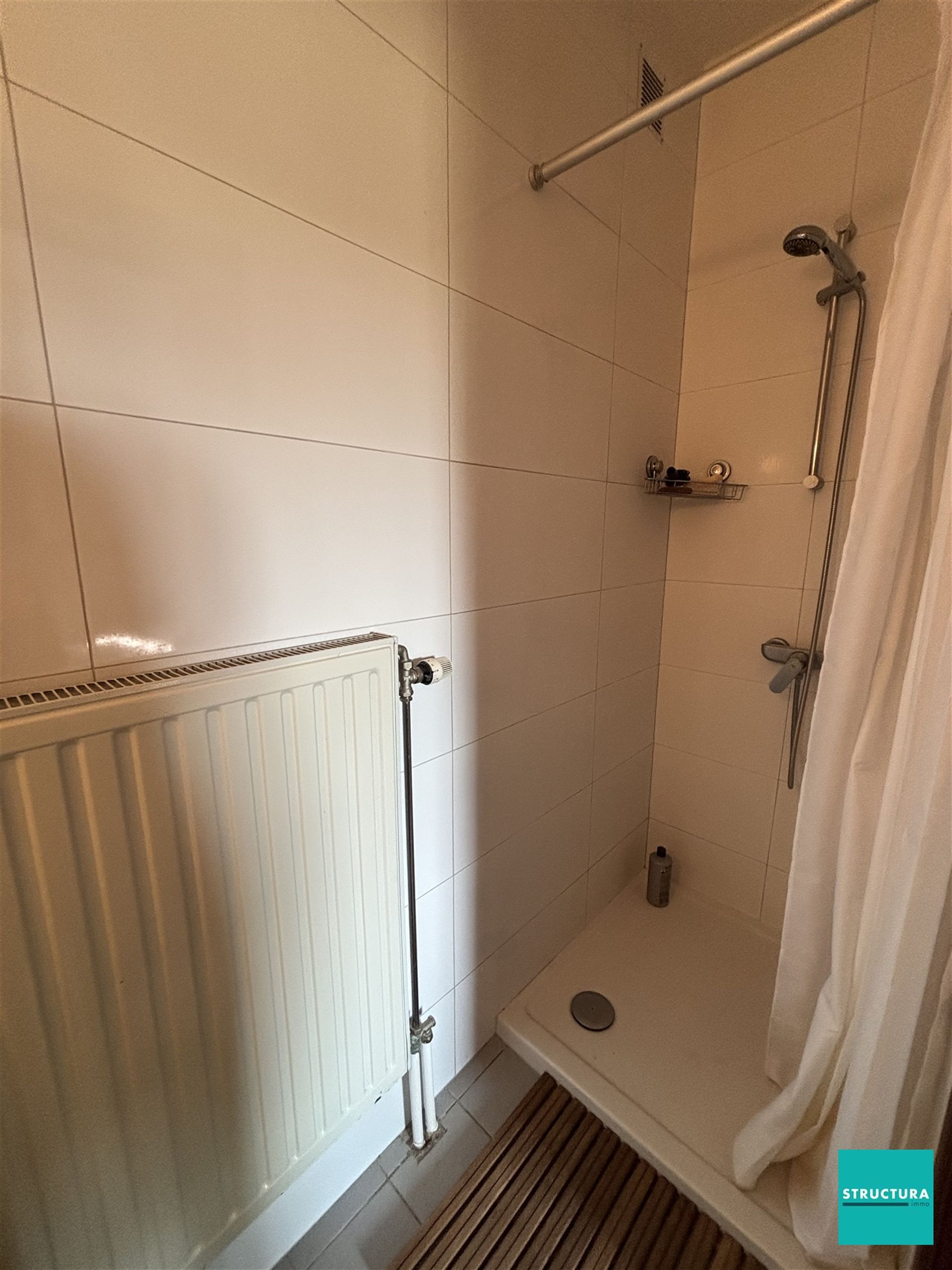 Gelijkvloers appartement met ruime tuin  foto 12