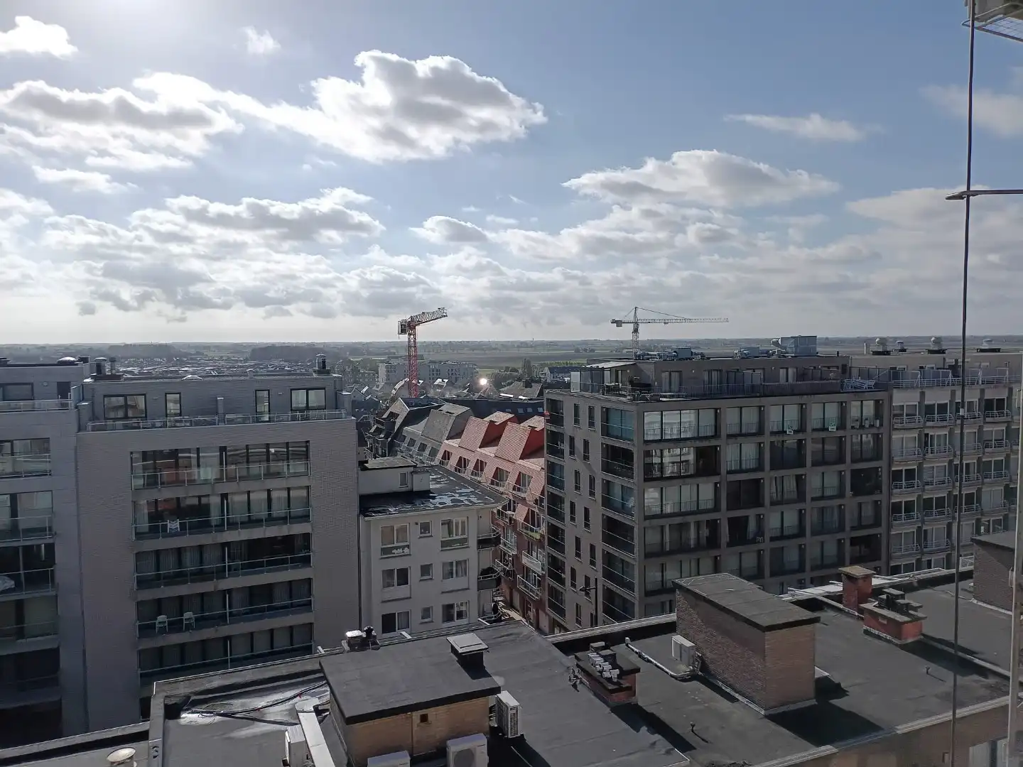 SCHITTEREND VERNIEUWD 2 SLPK APP MET ZICHT OP ZEE EN SILT foto 27