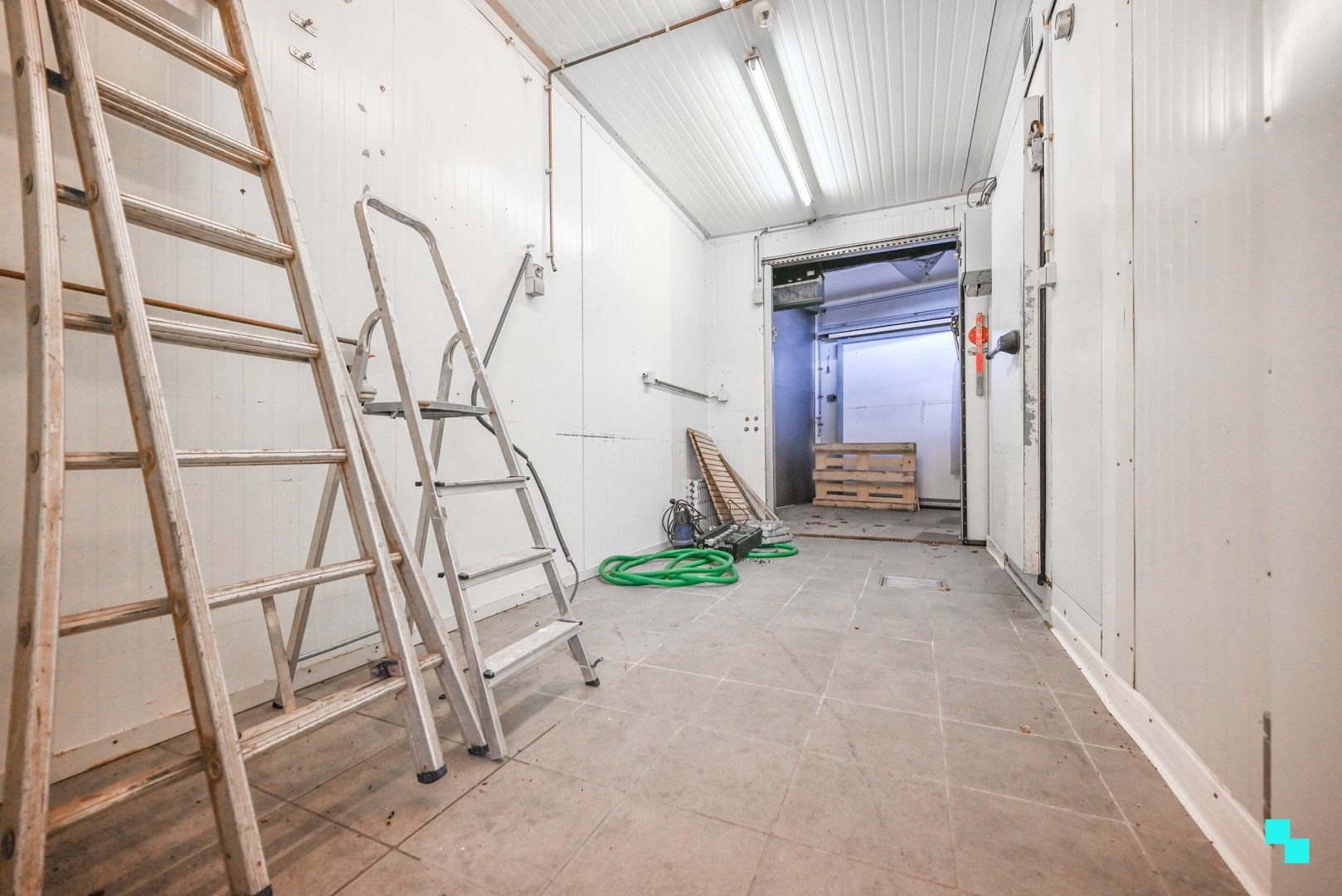 Woning met handelsruimte foto 18