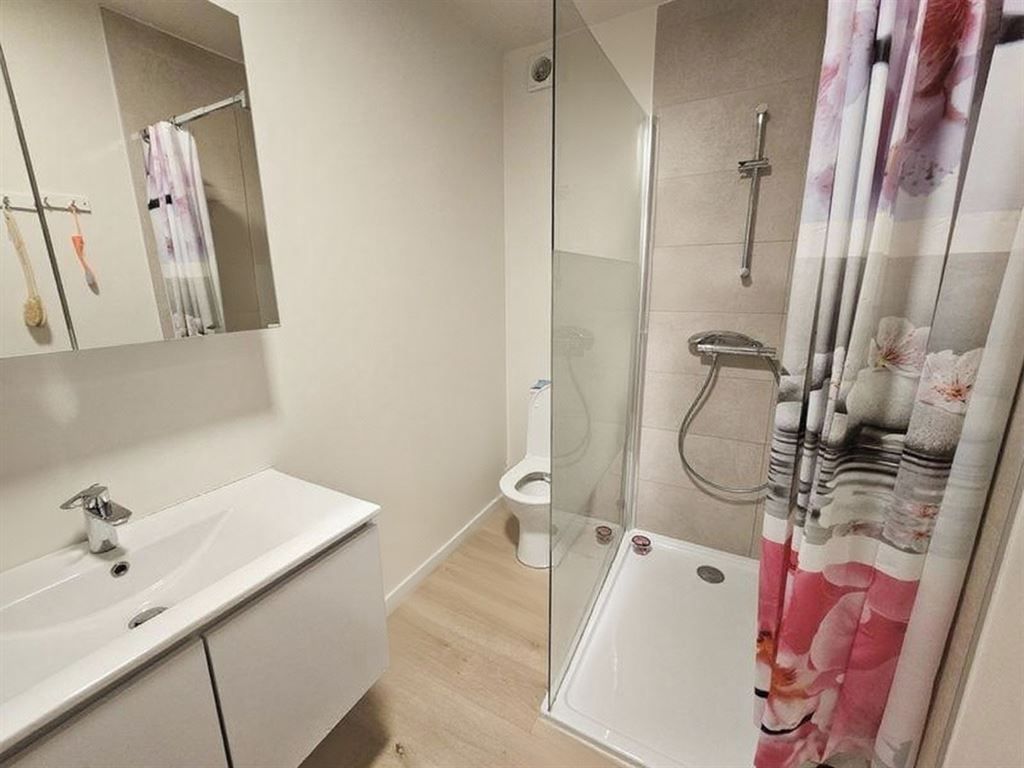 Appartement op de 2e verdieping foto 12