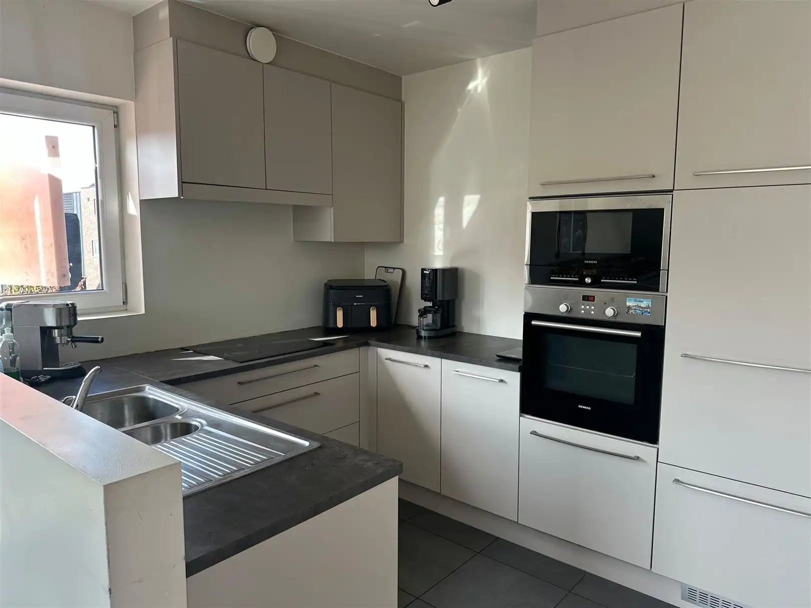 Duplex appartement TE HUUR in Leupegem foto 4