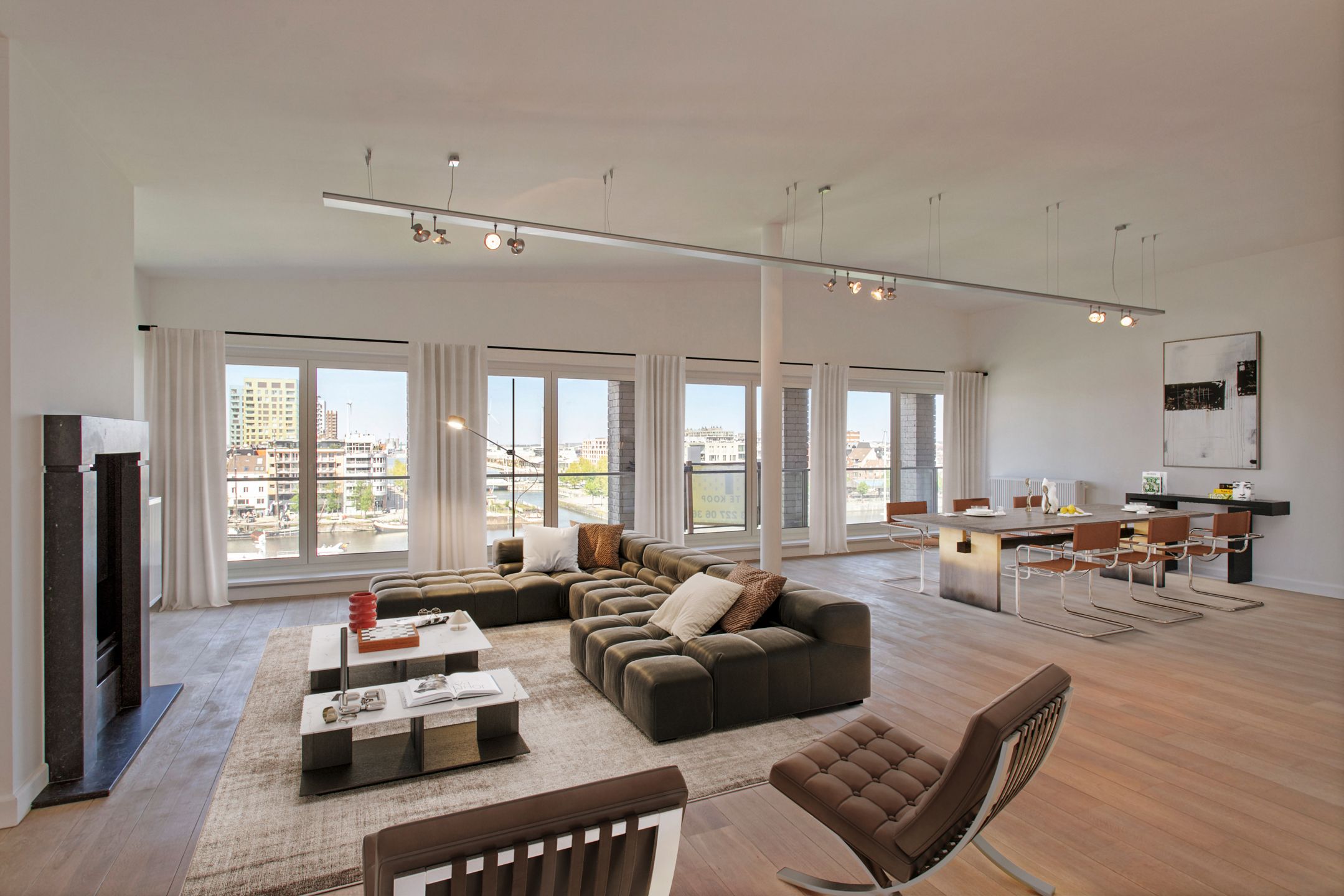 ANTWERPEN - Luminueze penthouse met panoramische zichten foto {{pictureIndex}}