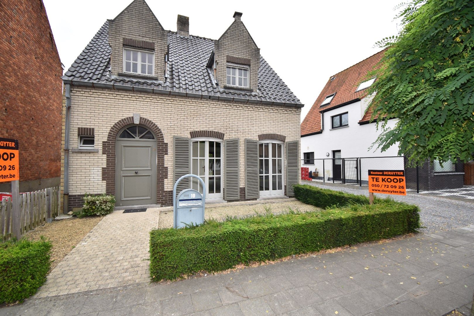 Alleenstaande woning met tuin rustig gelegen rand centrum Maldegem foto 1