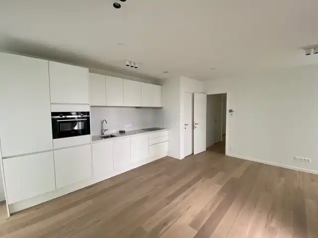 Recent appartement met veel lichtinval en hoogwaardige afwerking foto 7
