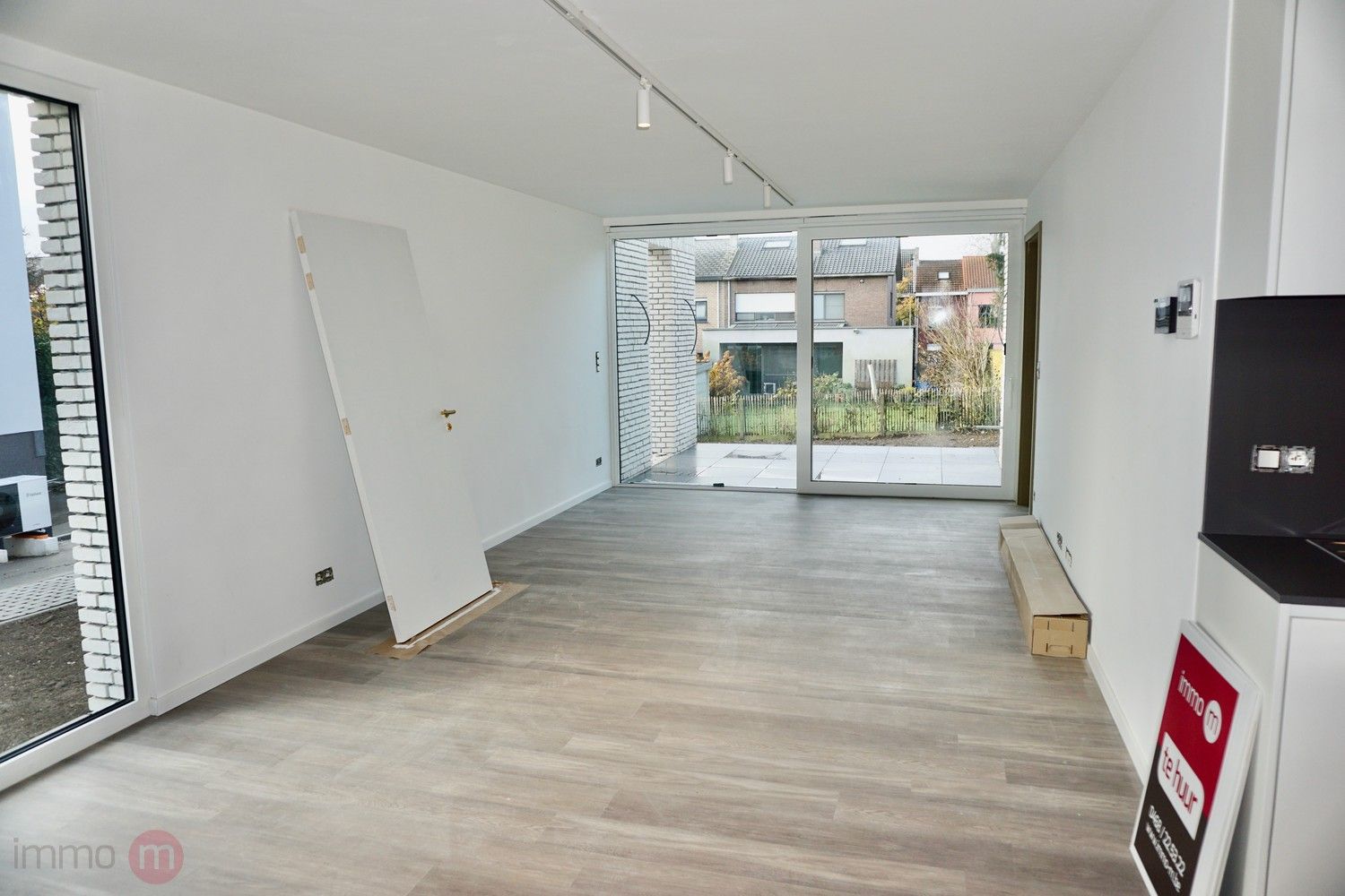 Nieuwbouw gelijkvloersappartement met 2 slaapkamers en tuin. foto 4