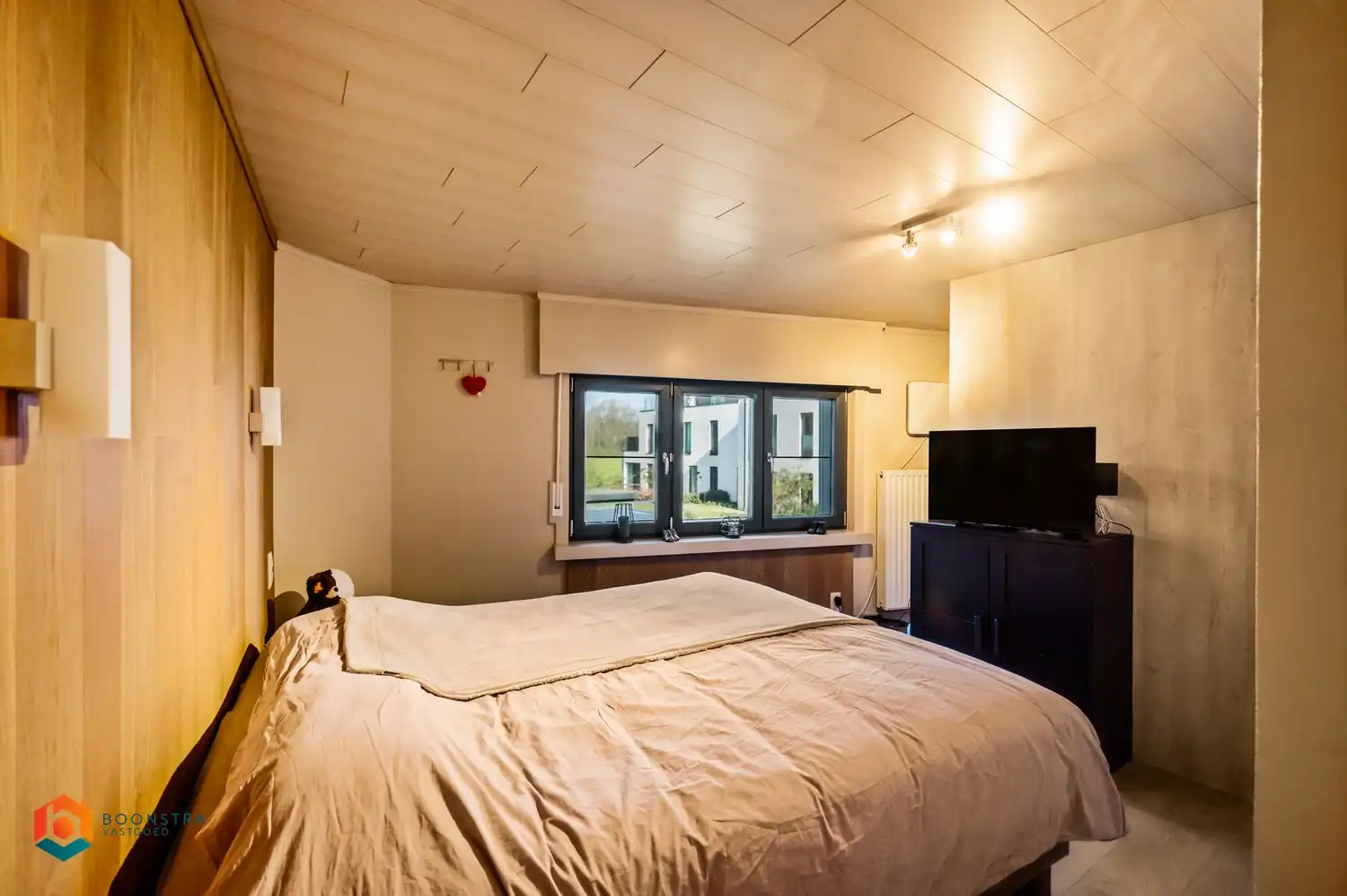 Woning met 2 slpkrs en bijgebouw met veel potentieel foto 22