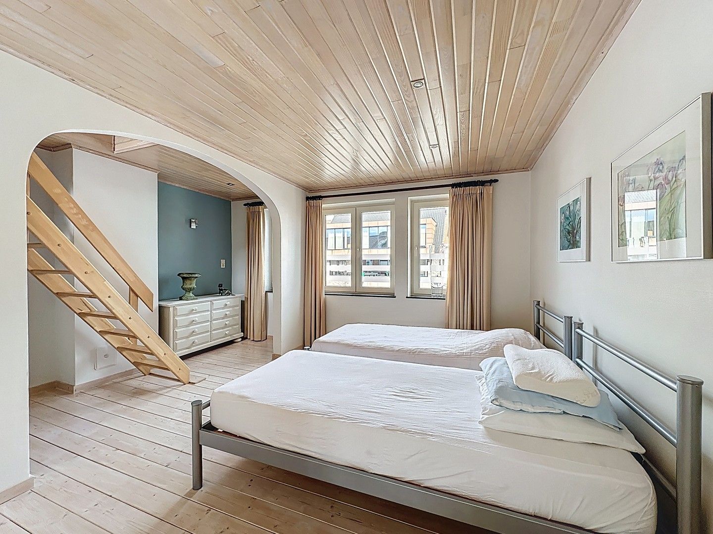 Gerenoveerde woning met zonnige tuin in het hartje van Koksijde-dorp. foto 11