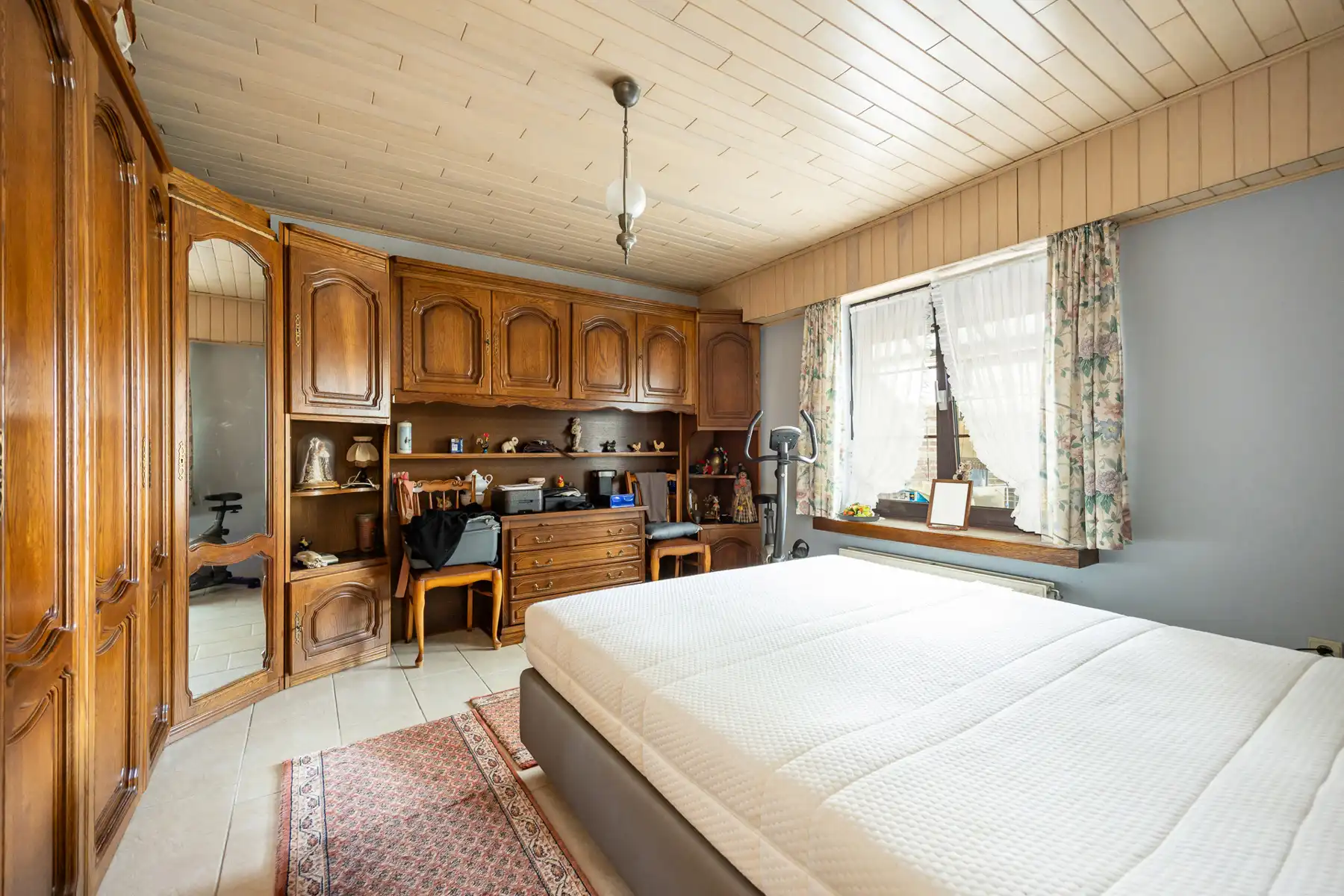 Gebouw bestaande uit 2 wooneenheden in een rustige straat in het centrum van Beerse op een perceel van ca 463 m². foto 9