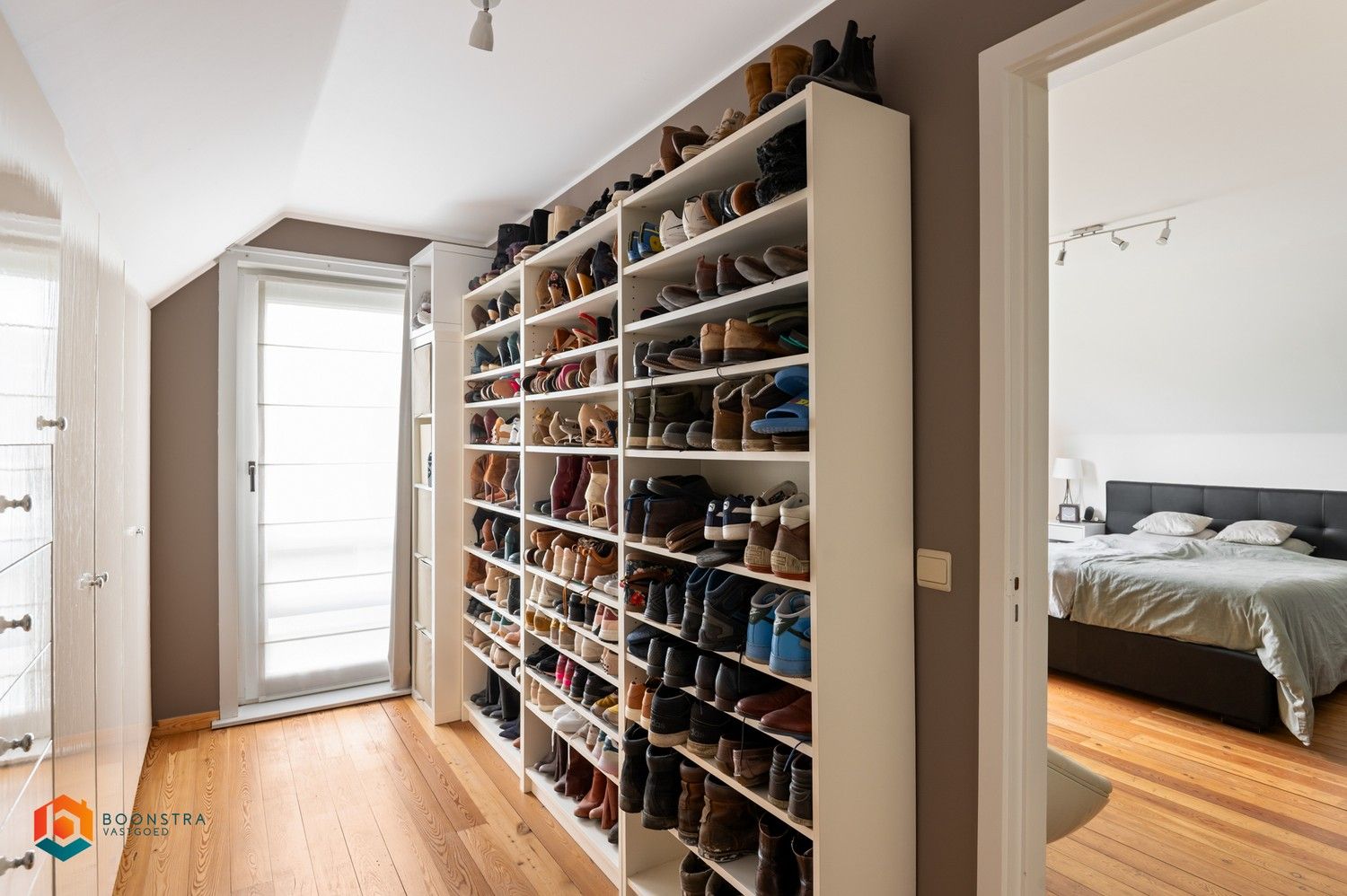 Charmante villa met 2 slpkrs, zwembad en poolhouse op 735 m² te Koningshooikt foto 18