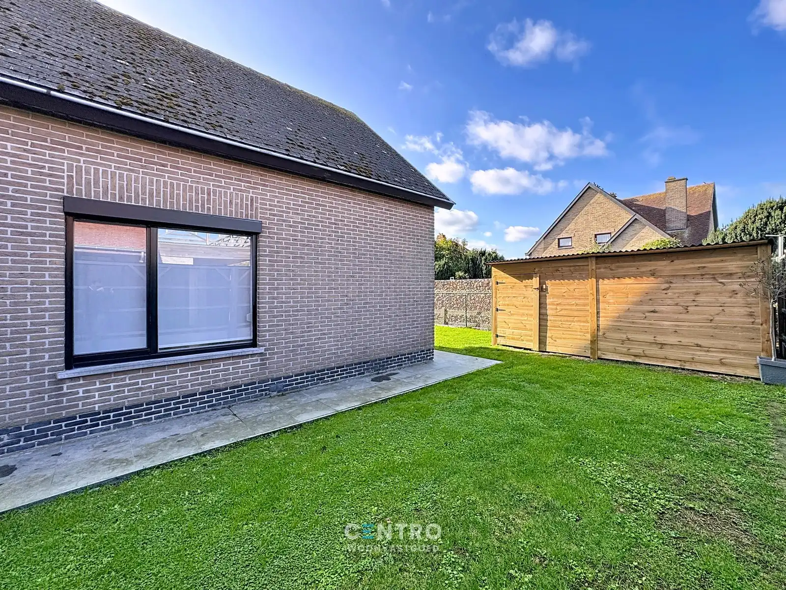 RESIDENTIEEL gelegen villa met 3 slpks, garage én ZUIDger. tuin! foto 21