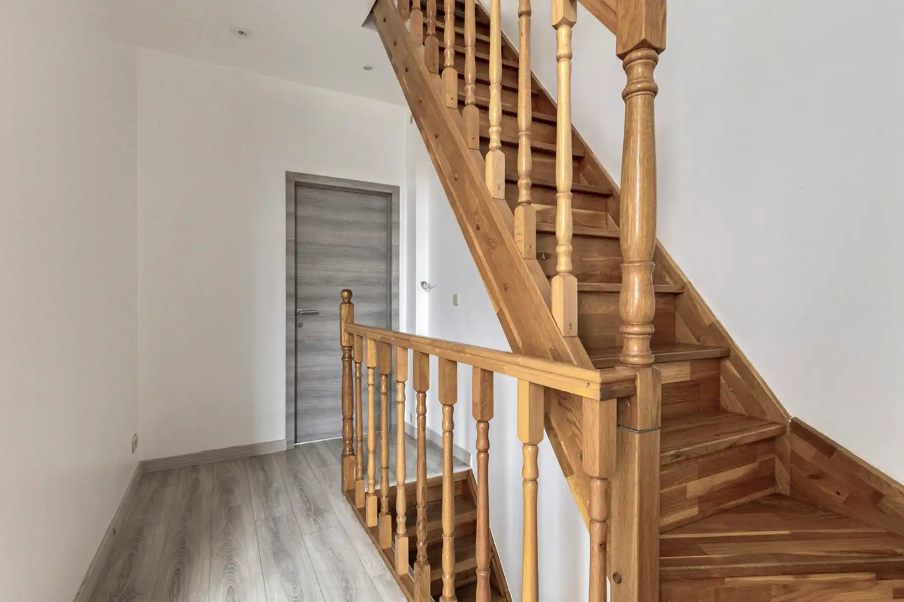 Charmante stadswoning op toplocatie nabij station & fietsostrade foto 13