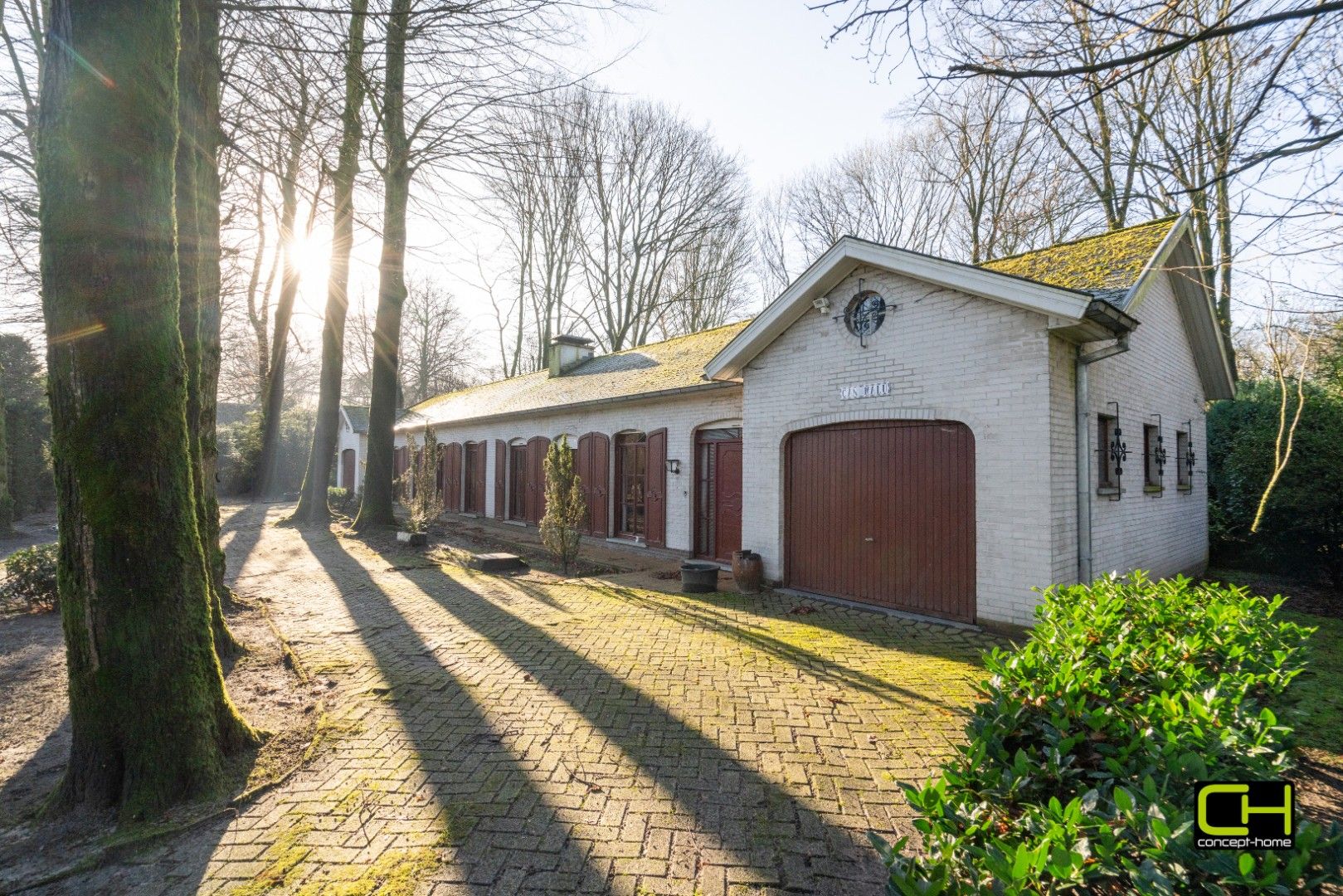 Exclusieve villa met drie slaapkamers te koop in Zomergem foto 2