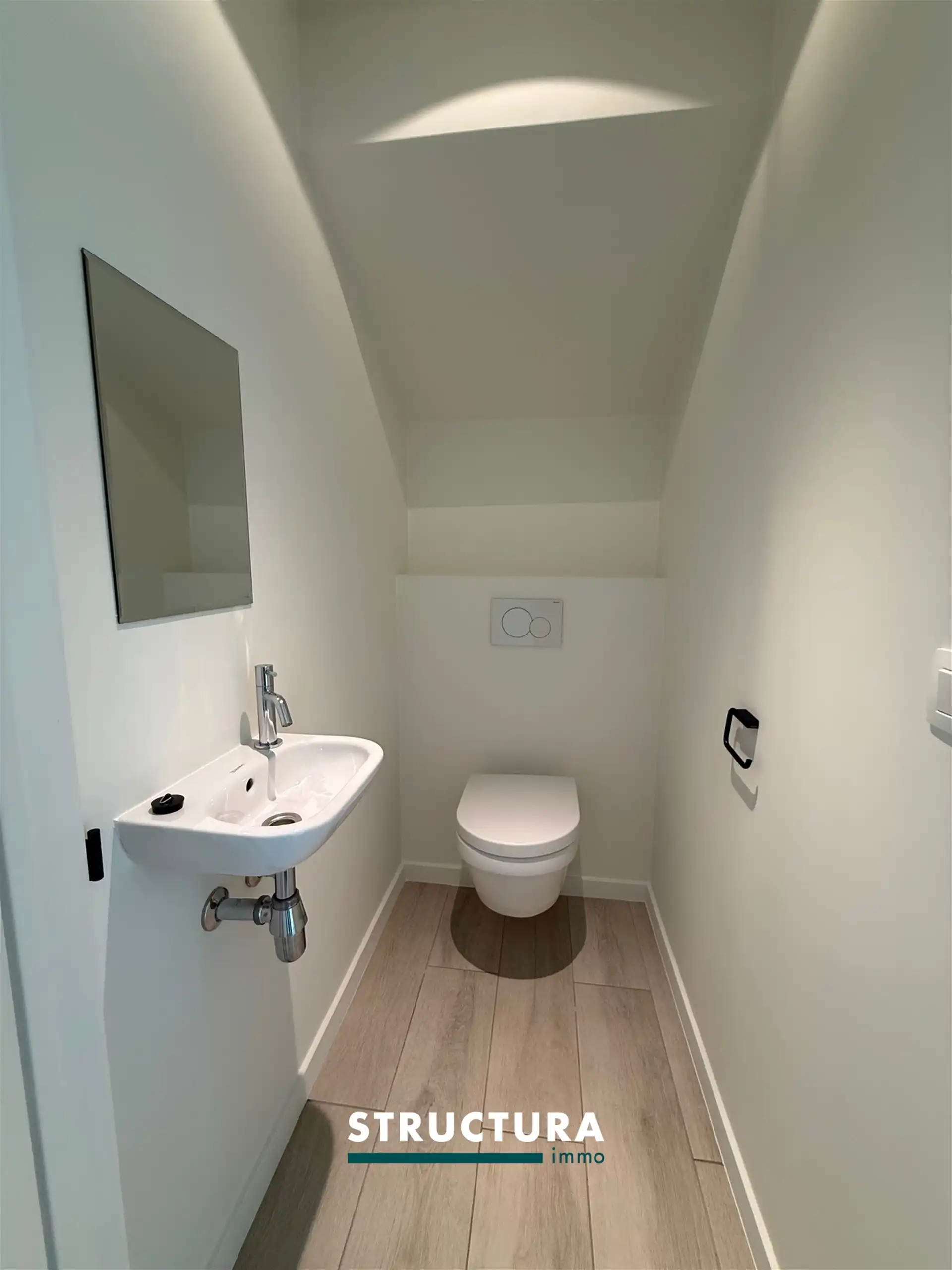 Nieuwbouwappartement met staanplaats en kelder foto 7