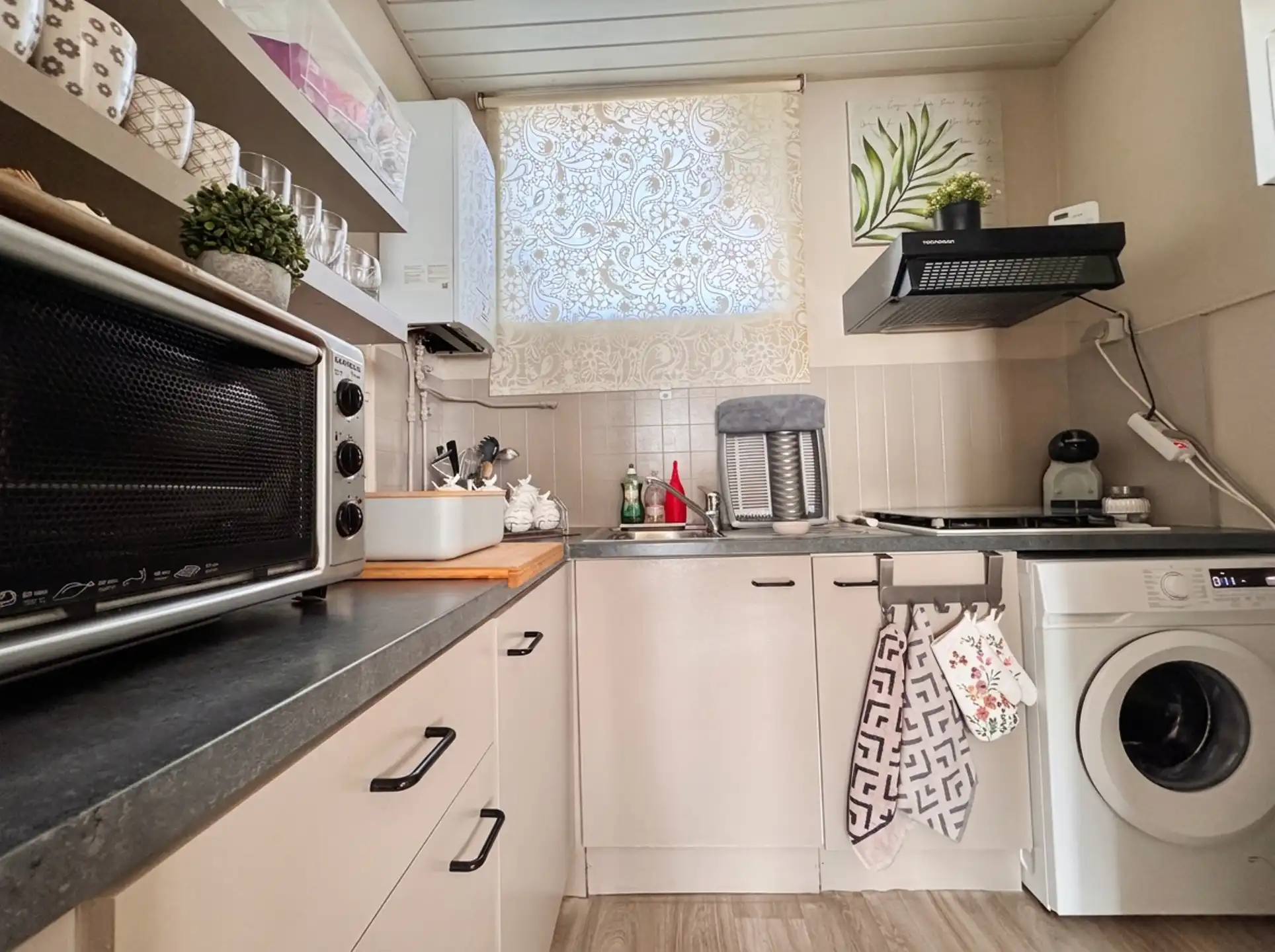 lichtrijke 1-slaapkamerappartement foto 4