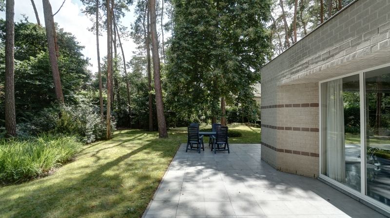 Ruime moderne villa van 350m² op 15 are foto 32