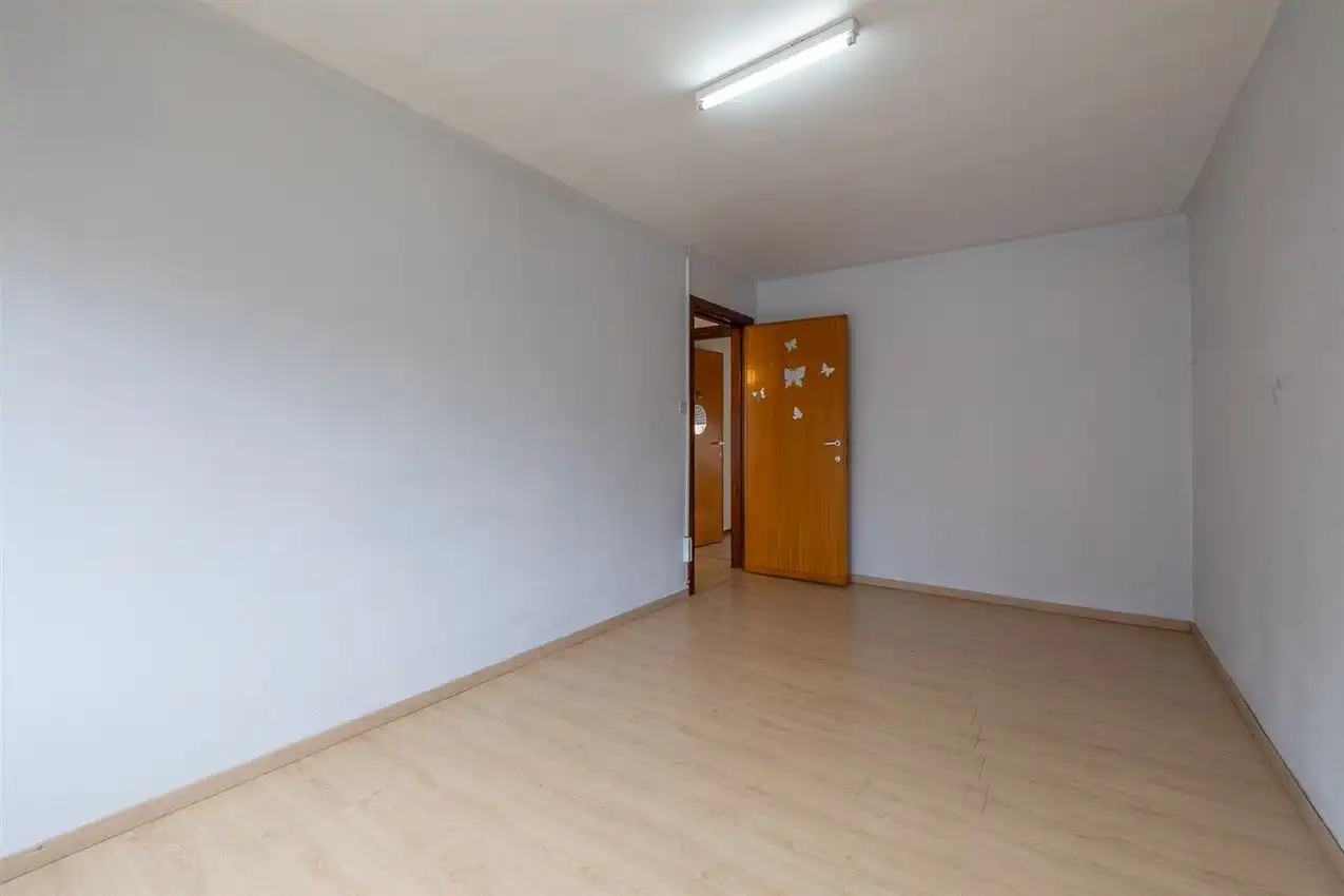 Woning met 3slk, tuintje en werkhuis foto 17