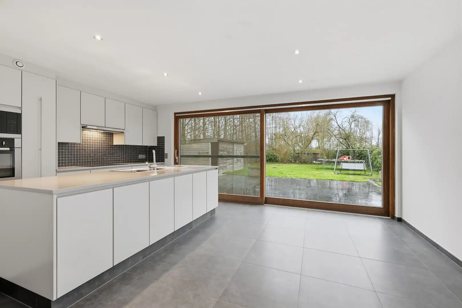 Alleenstaande woning met 4 slaapkamers in Merkem!  foto 10
