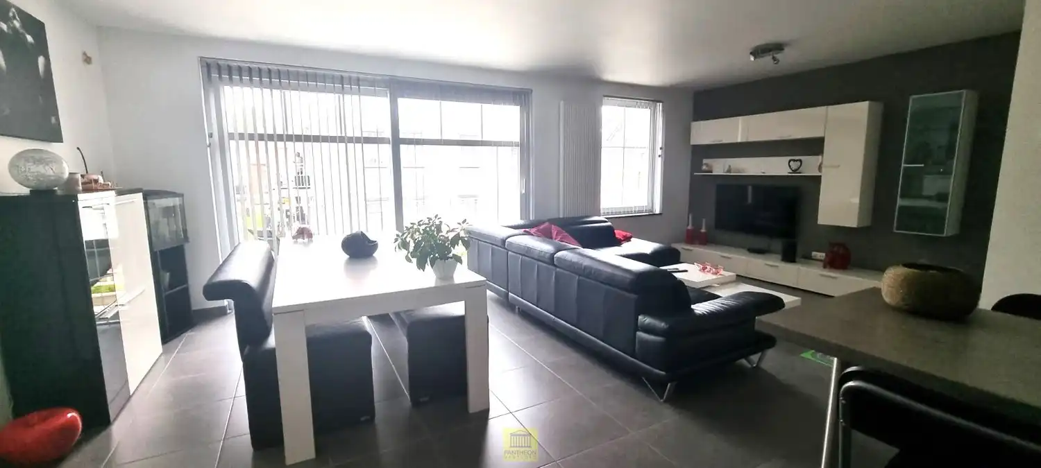 Nieuwbouwappartement met 2 slaapkamers nabij dorpscentrum foto 3