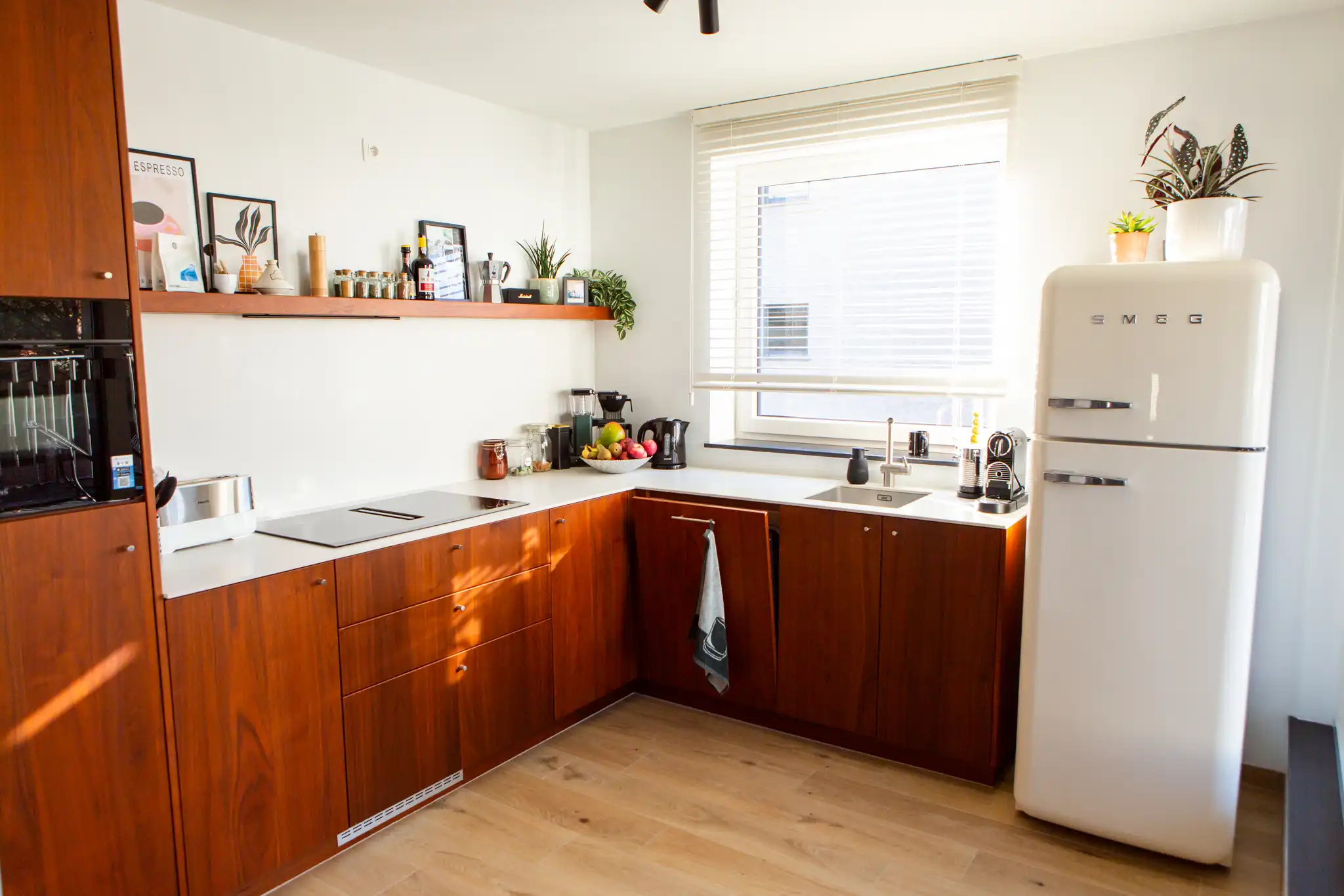 Lichtrijk 2-slaapkamerappartement foto 2