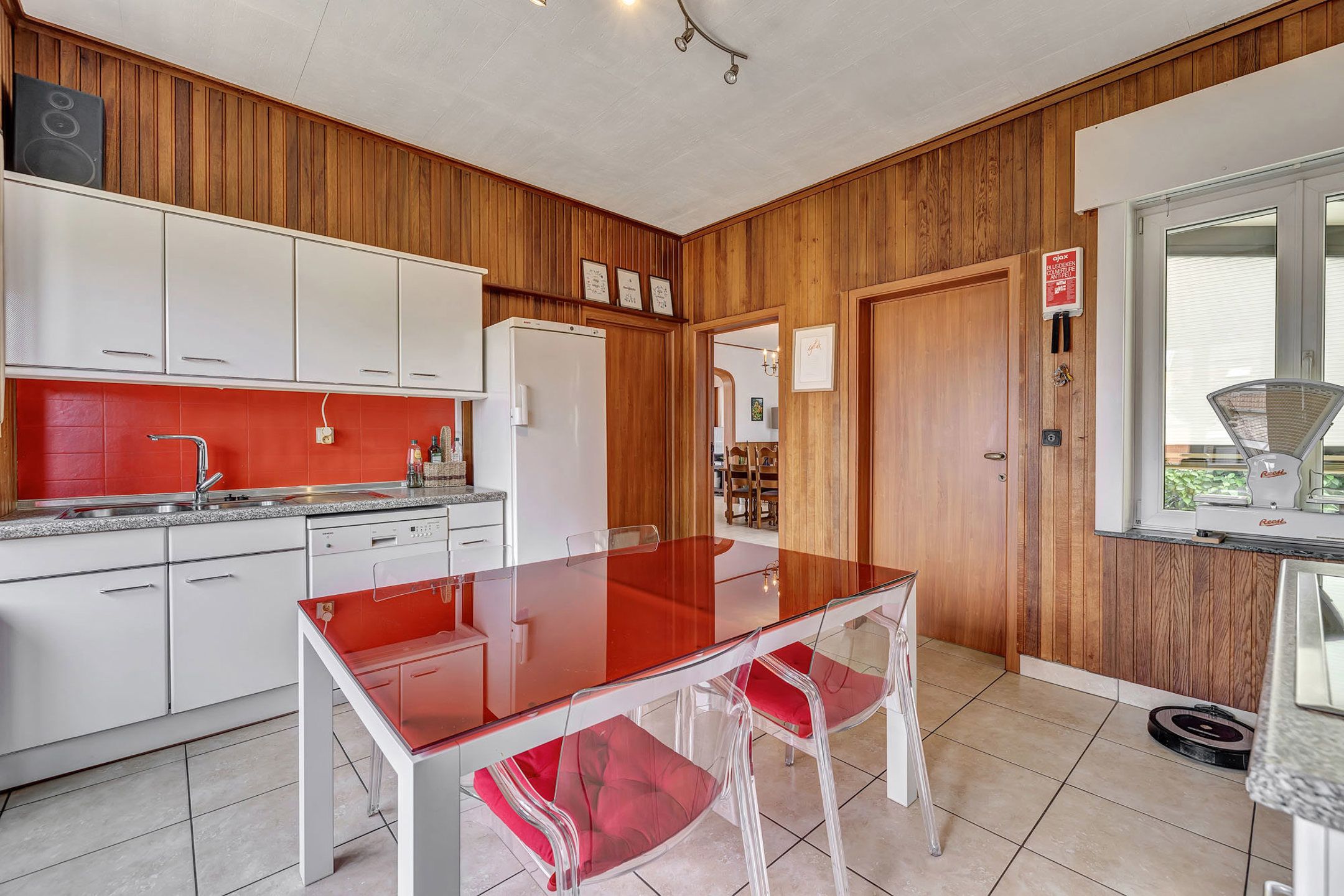 Gezellige, instapklare woning met ruime tuin foto 8