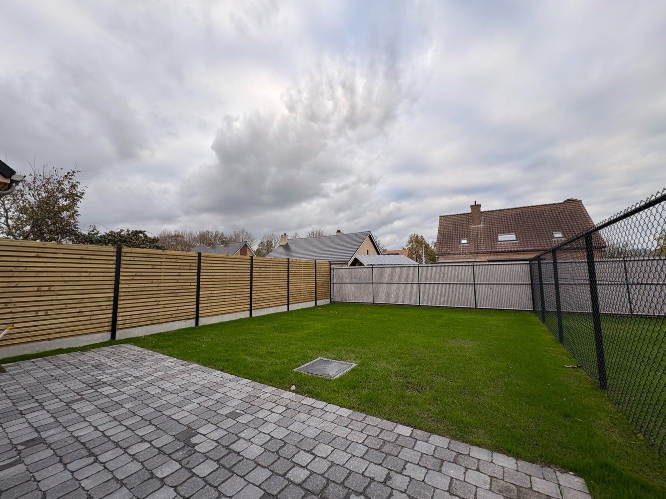 Nieuwbouwwoning met 4 slaapkamers + garage foto 14