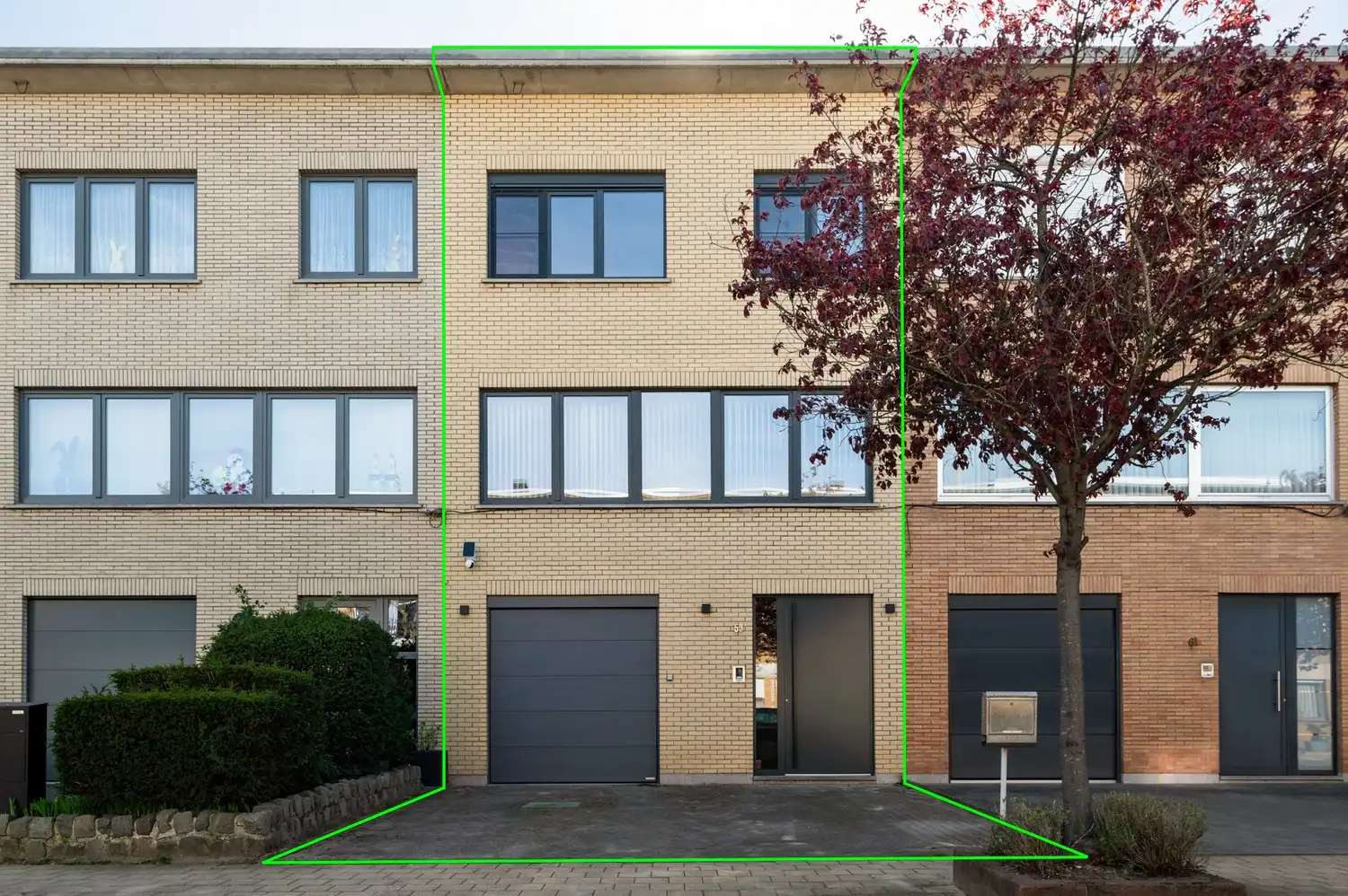 Recent gerenoveerde woning met 3 slaapkamers en zonnige tuin in Hoevenen foto 27