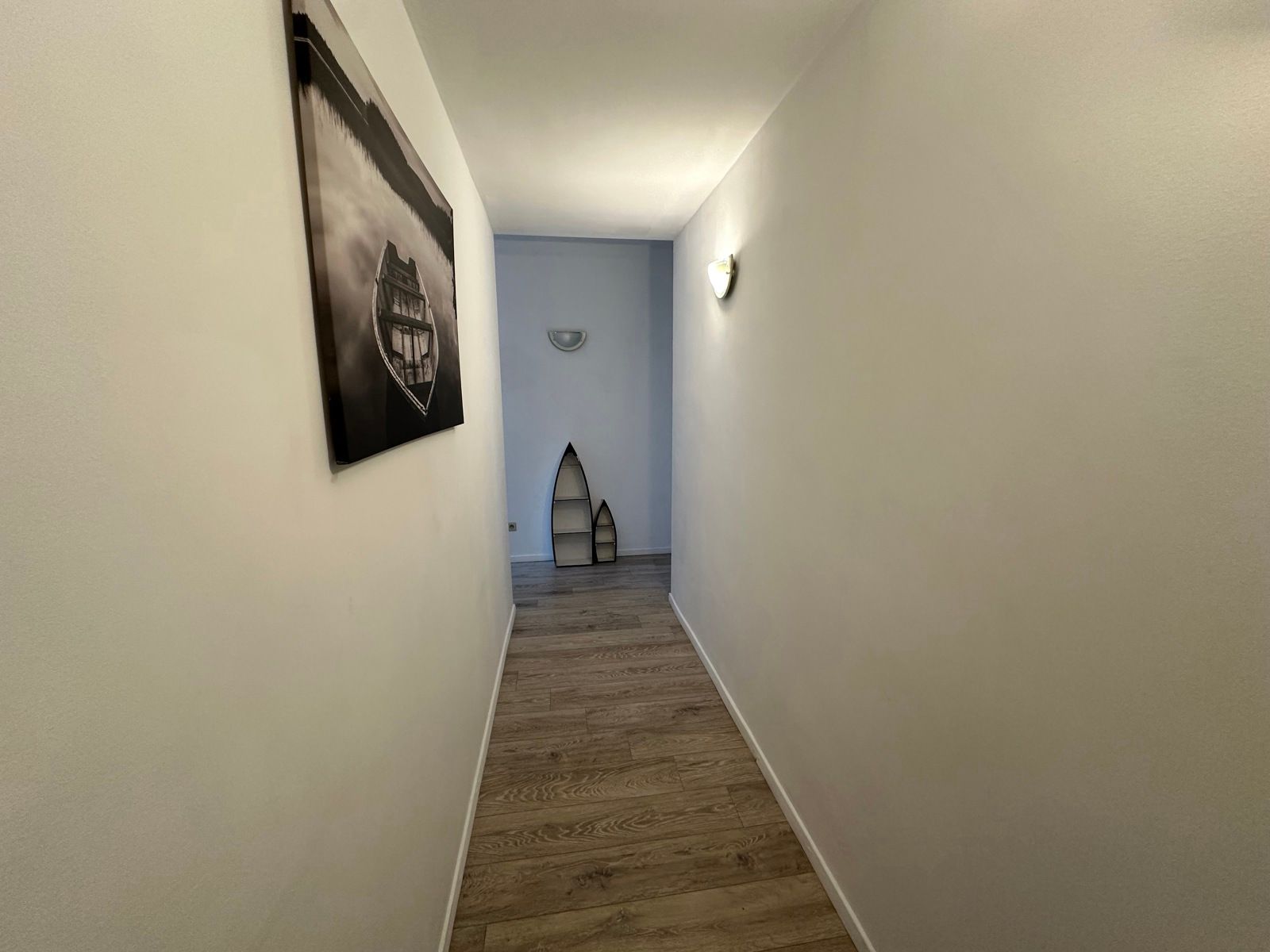 TE HUUR - ruim appartement met 3 slaapkamers  foto 8