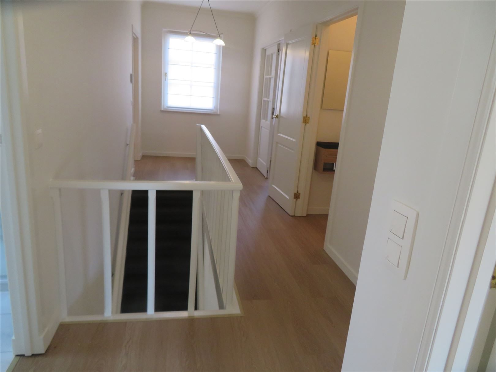 Instapklare villa met 4 slaapkamers én airco in Brasschaat! foto 24