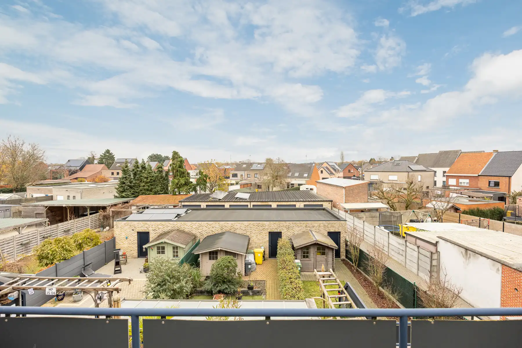 Dakappartement met lift, ruim terras, zolder, kelderberging en ruime garage. foto 15