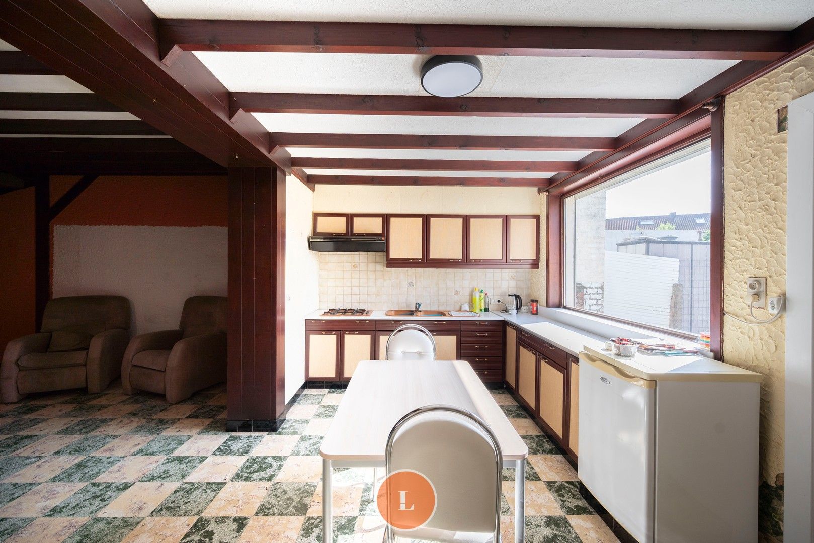 Te renoveren woning te koop in Menen foto 6