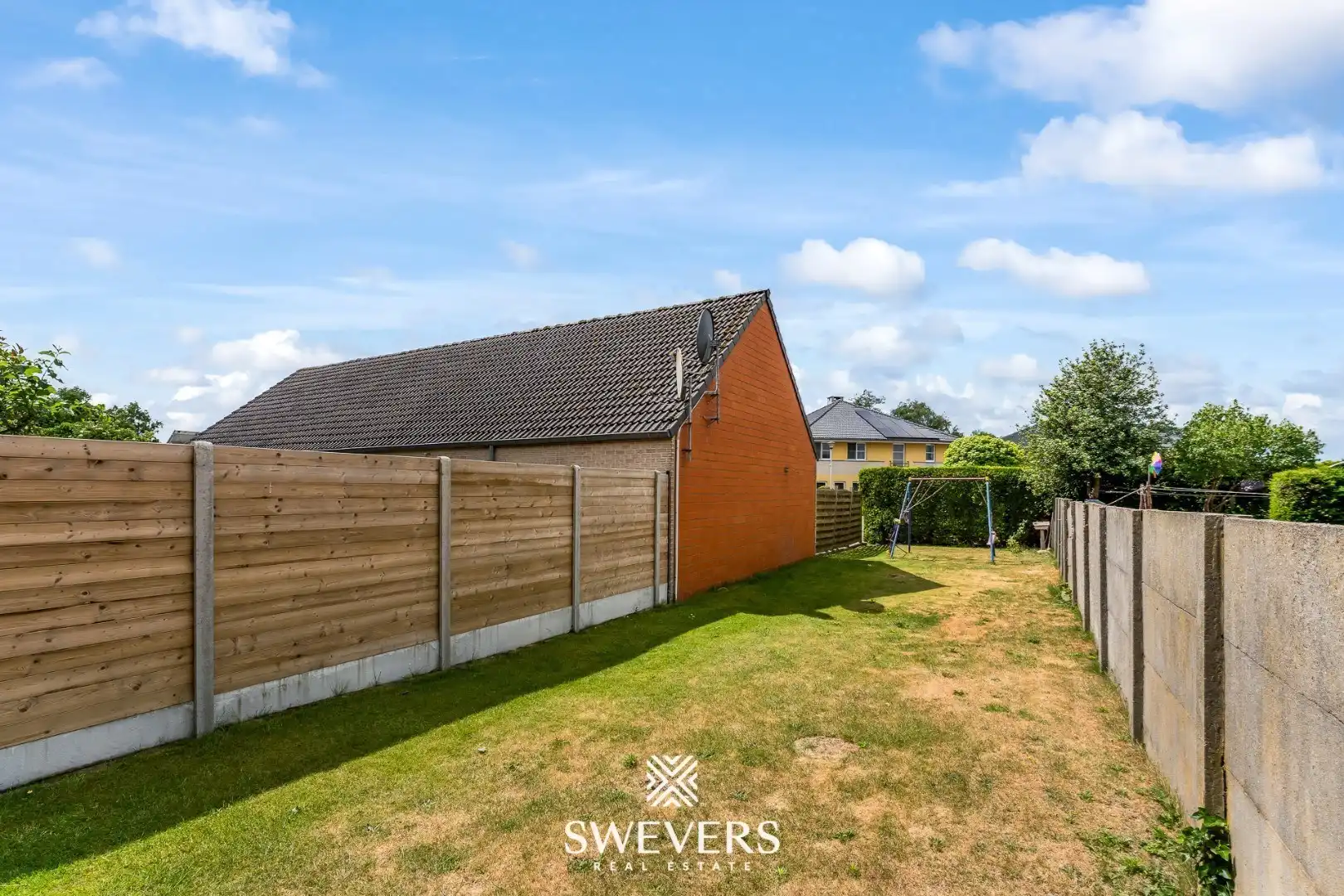 Ruime gezinswoning met 4 slaapkamers in hartje Leopoldsburg  foto 28