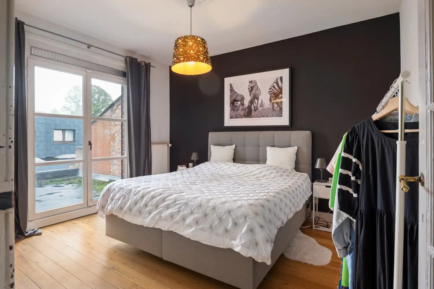 Karaktervolle gezinswoning met vier slaapkamers, tuin en ruime garage te Hove foto 10