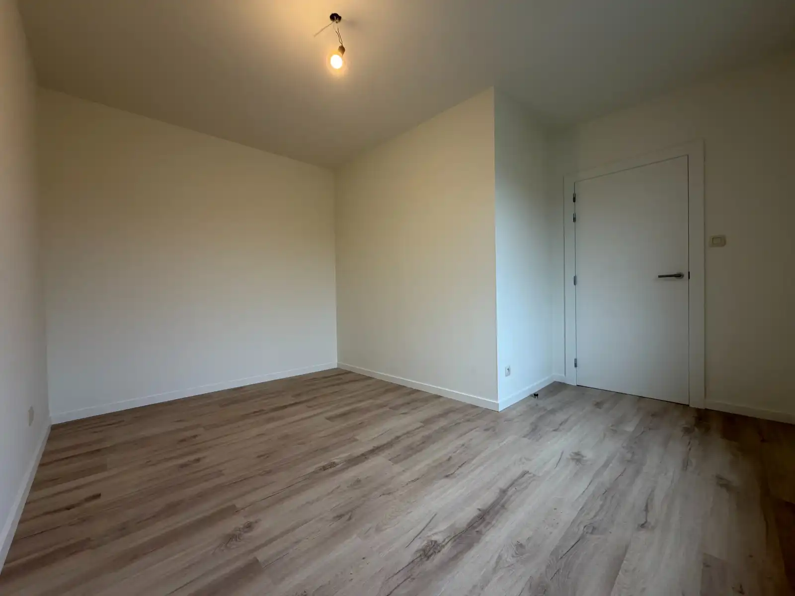 Gezellige gezinswoning met 4 slaapkamers foto 9