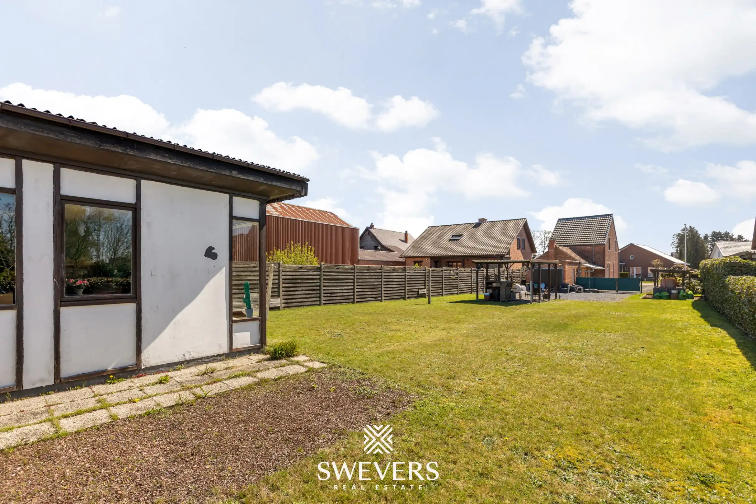 Charmante open bebouwing met renovatiepotentieel op toplocatie nabij centrum Heusden-Zolder foto 26