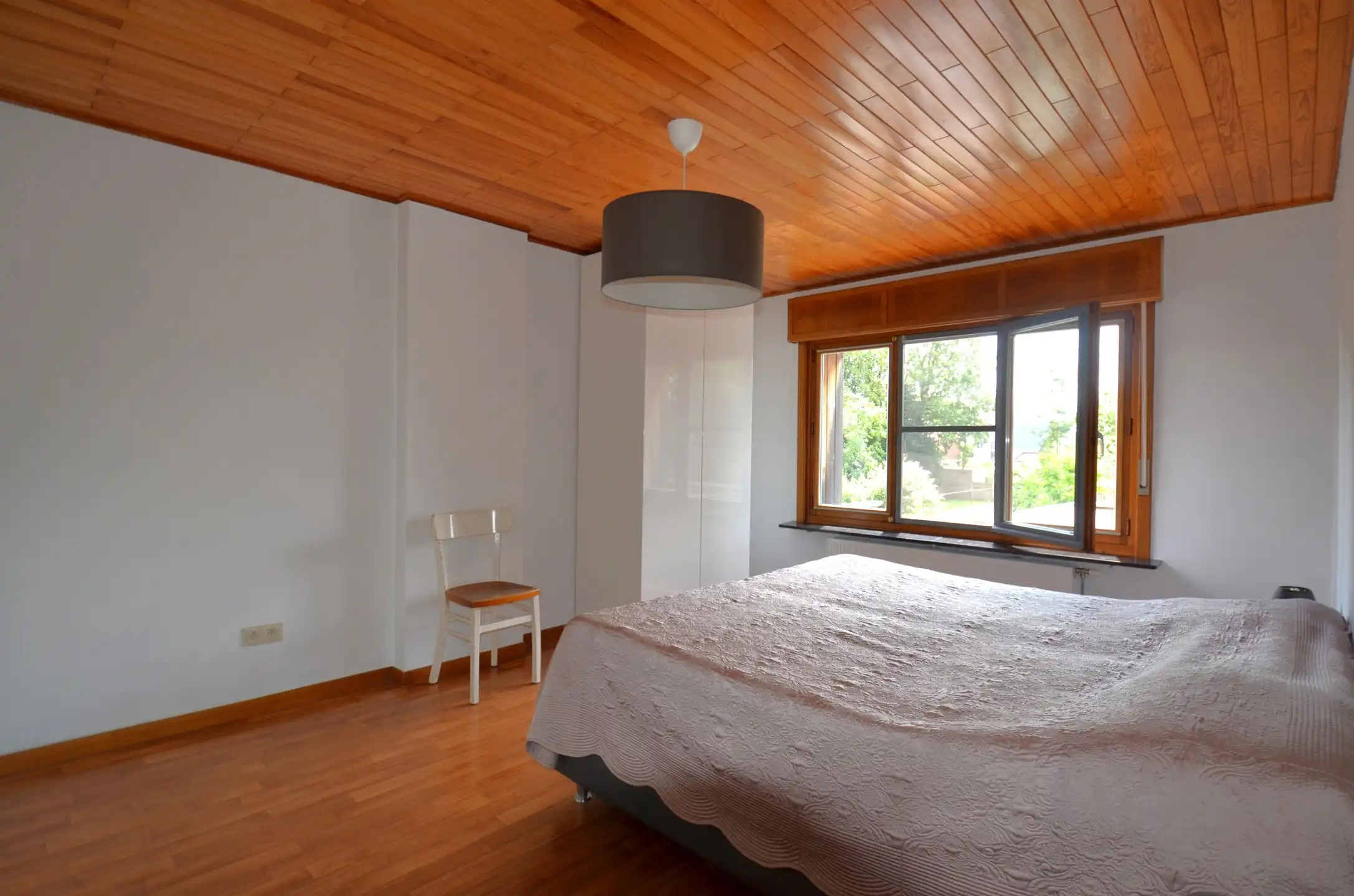 Ruime en verzorgde woning met 3 slaapkamers  foto 15