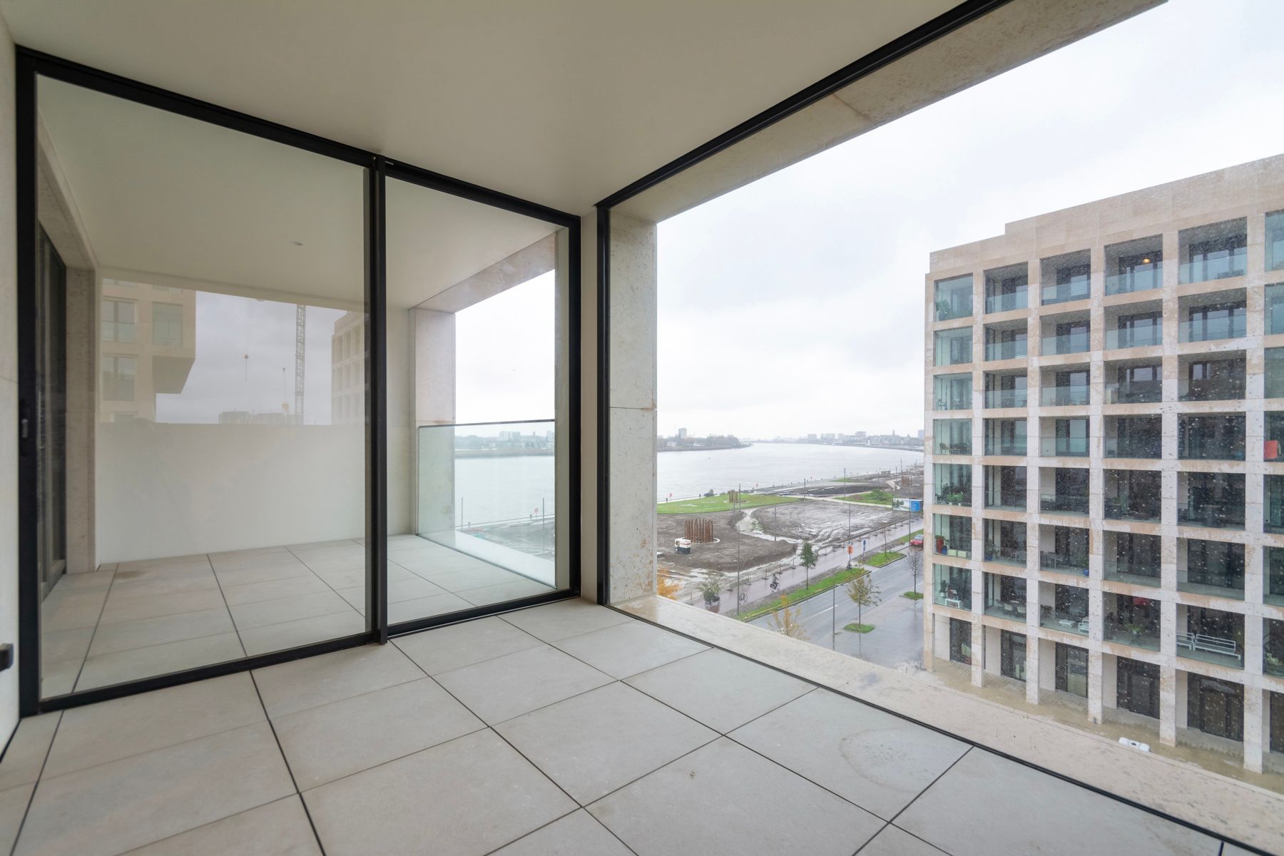 Prachtige 1-slaapkamer appt met prachtig zicht op de Schelde foto 6