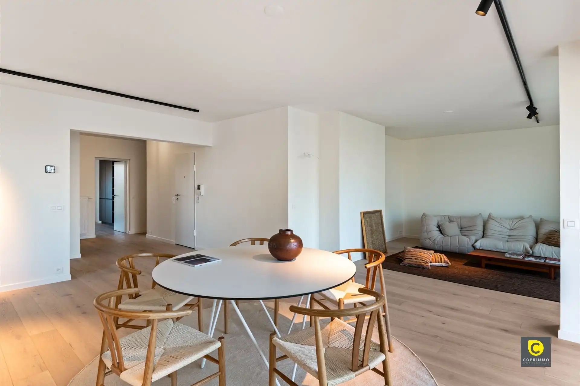 Luxueus gerenoveerd hoek-app foto 8